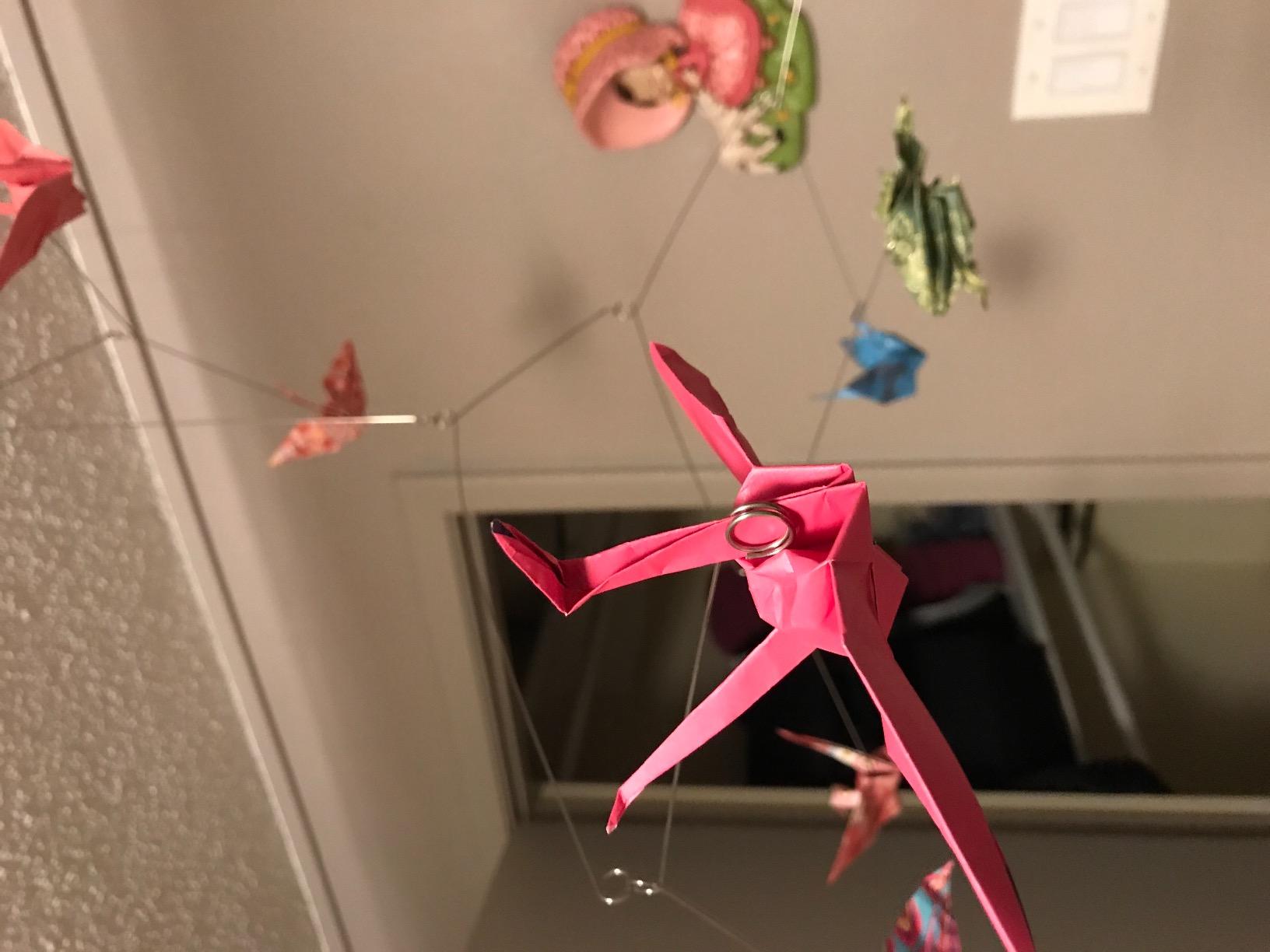 Japanese Origami for Beginners Kit: 20 Classic Origami Models: Kit with 96-page Origami Book, 72 Origami Papers and Instructional Videos: Great for Kids and Adults! customer photo 2
