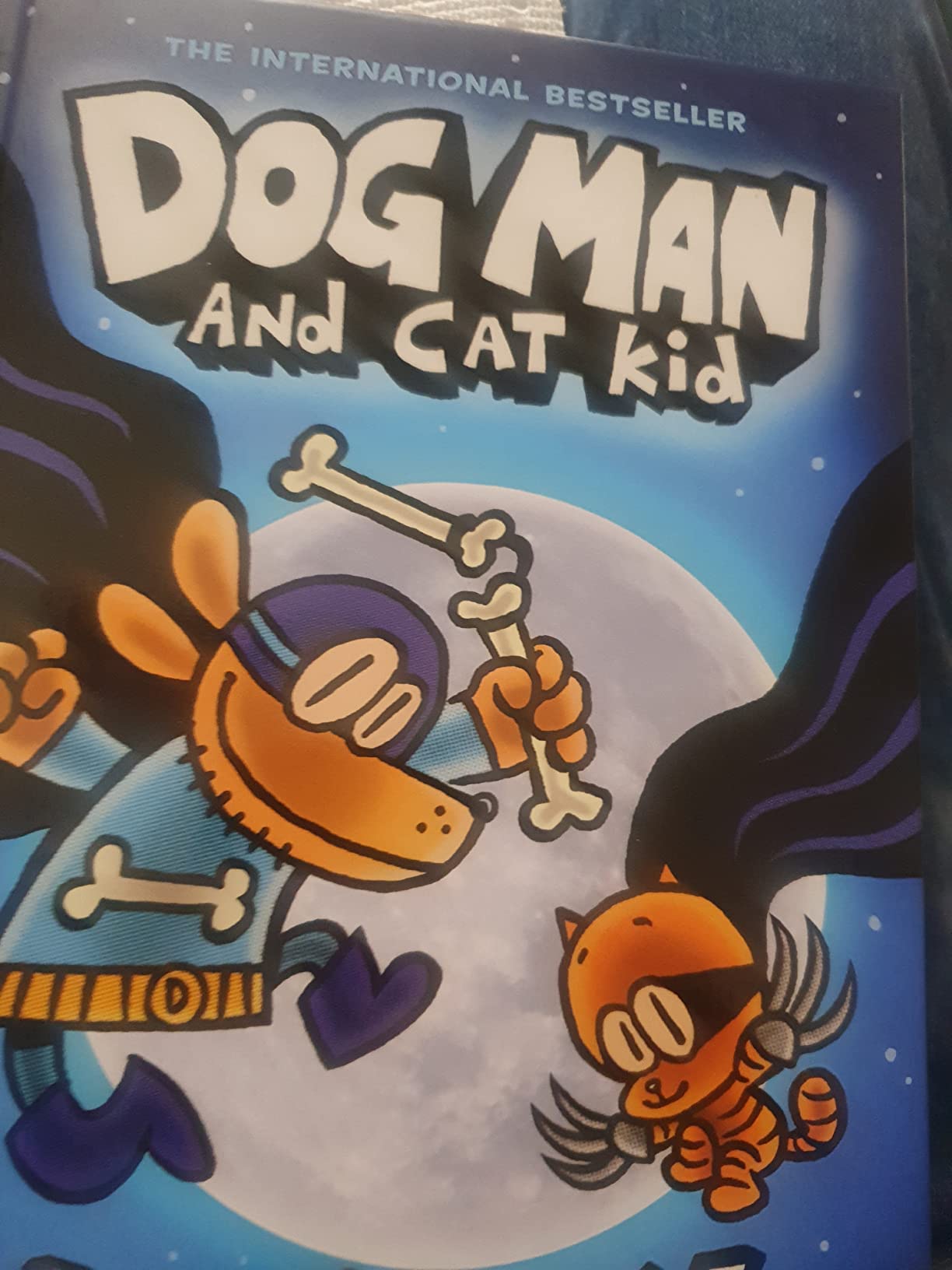 Dog Man: The Cat Kid Collection: From the Creator of Captain Underpants (Dog Man #4-6 Box Set) customer photo 1