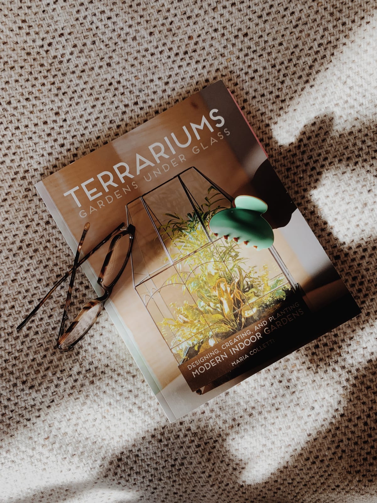 Terrariums - Gardens Under Glass: Designing, Creating, and Planting Modern Indoor Gardens customer photo 1