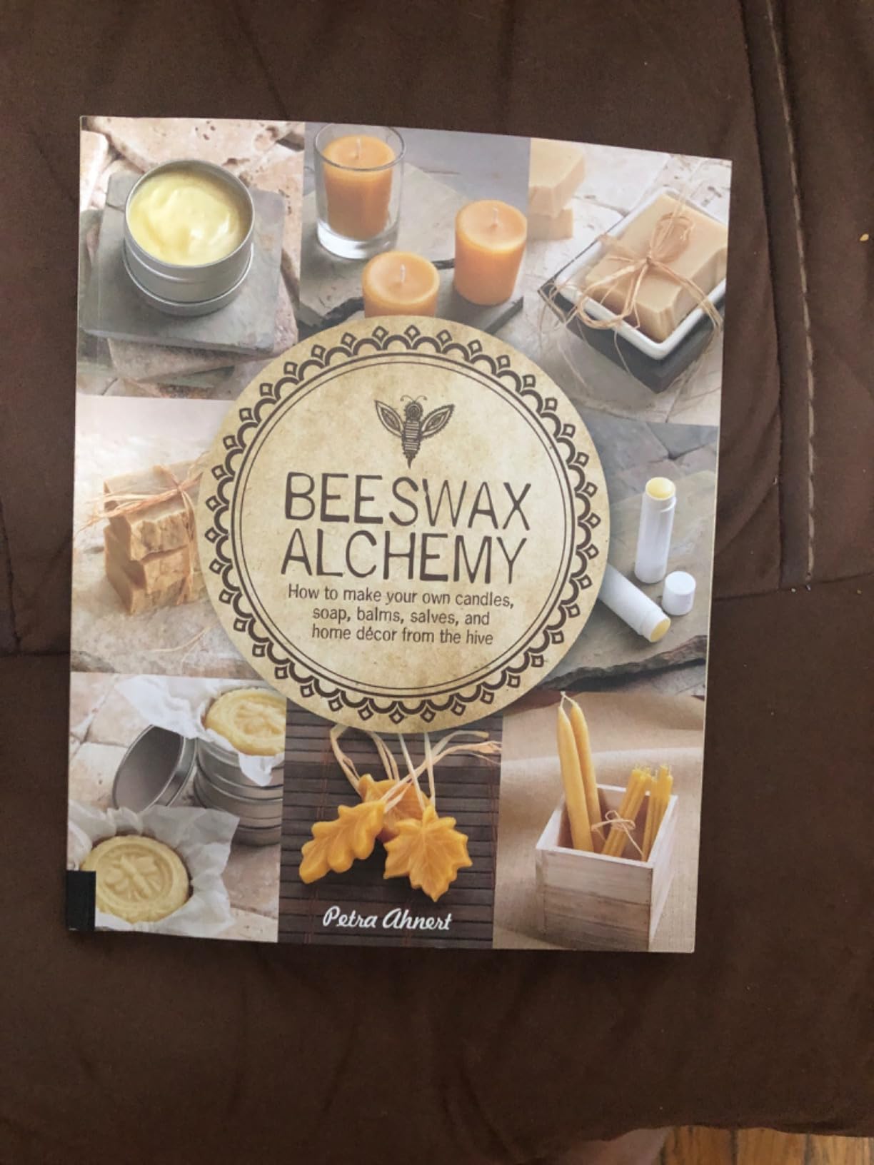 Beeswax Alchemy: How to Make Your Own Soap, Candles, Balms, Creams, and Salves from the Hive customer photo 2