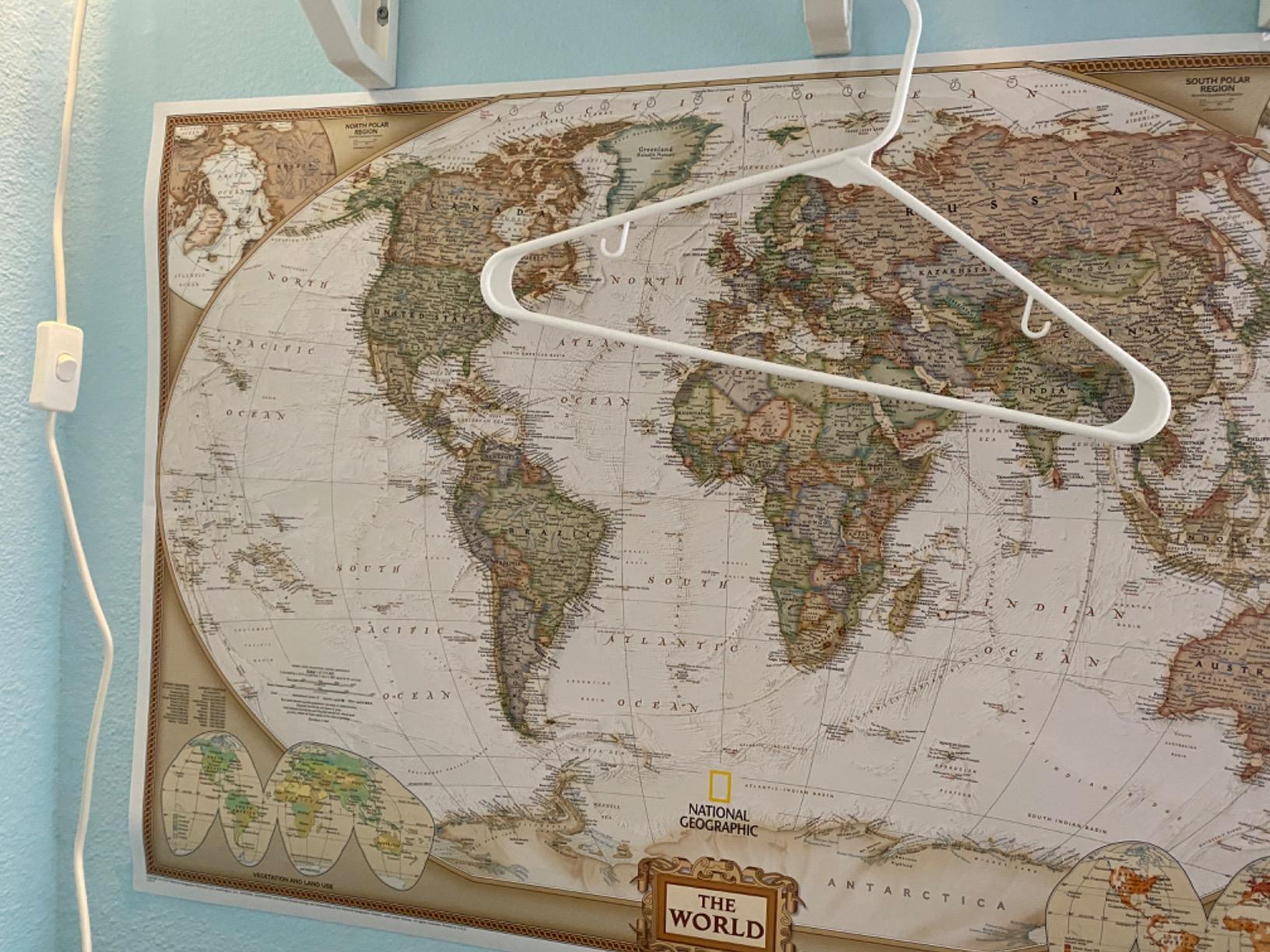 National Geographic World Wall Map - Executive (Poster Size: 36 x 24 in) (National Geographic Reference Map) customer photo 2