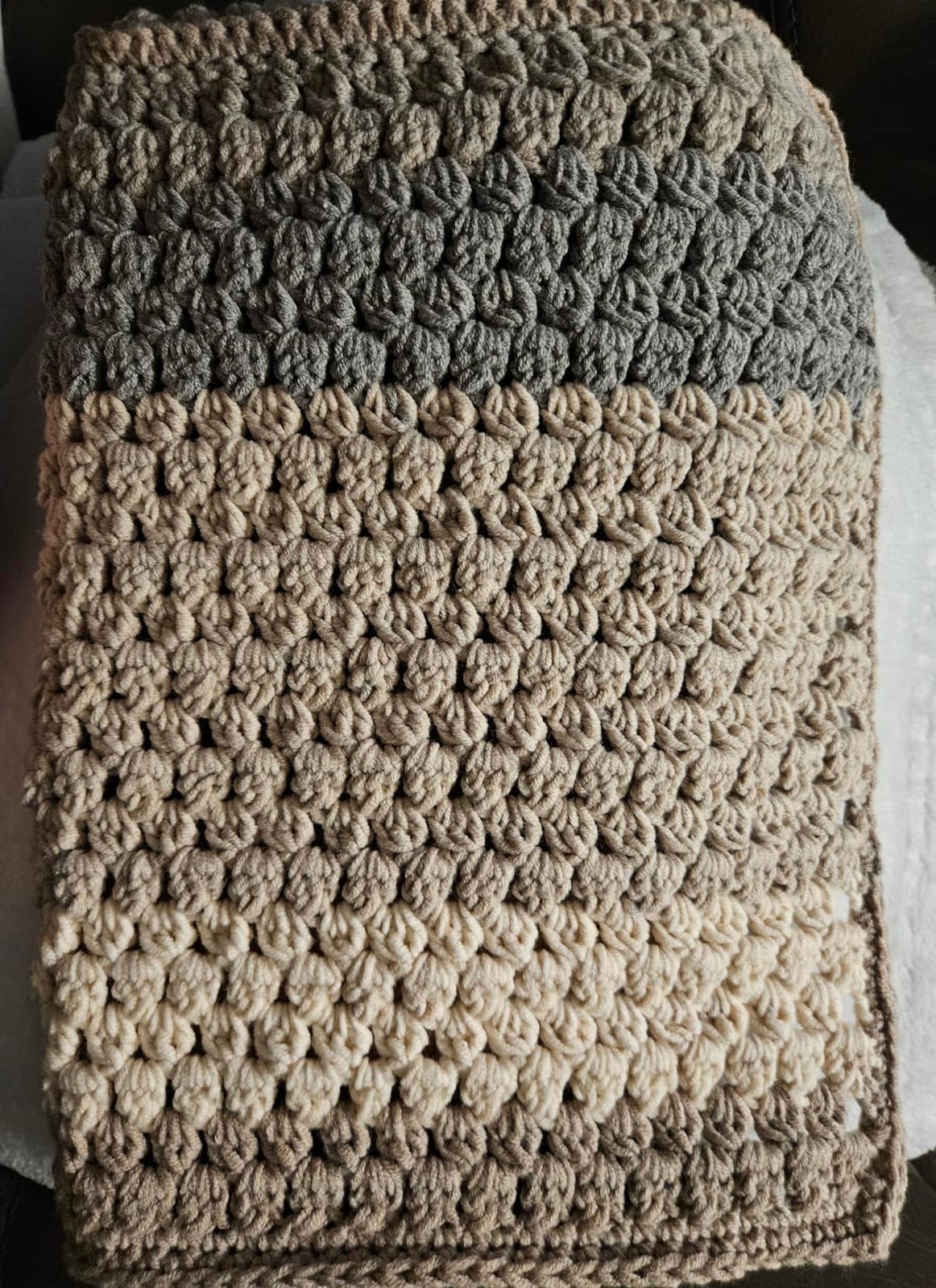 Crochet Stitch Dictionary: 200 Essential Stitches with Step-by-Step Photos customer photo 1