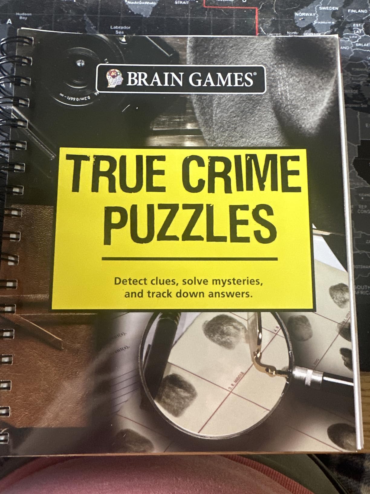 Brain Games - True Crime Puzzles customer photo 2