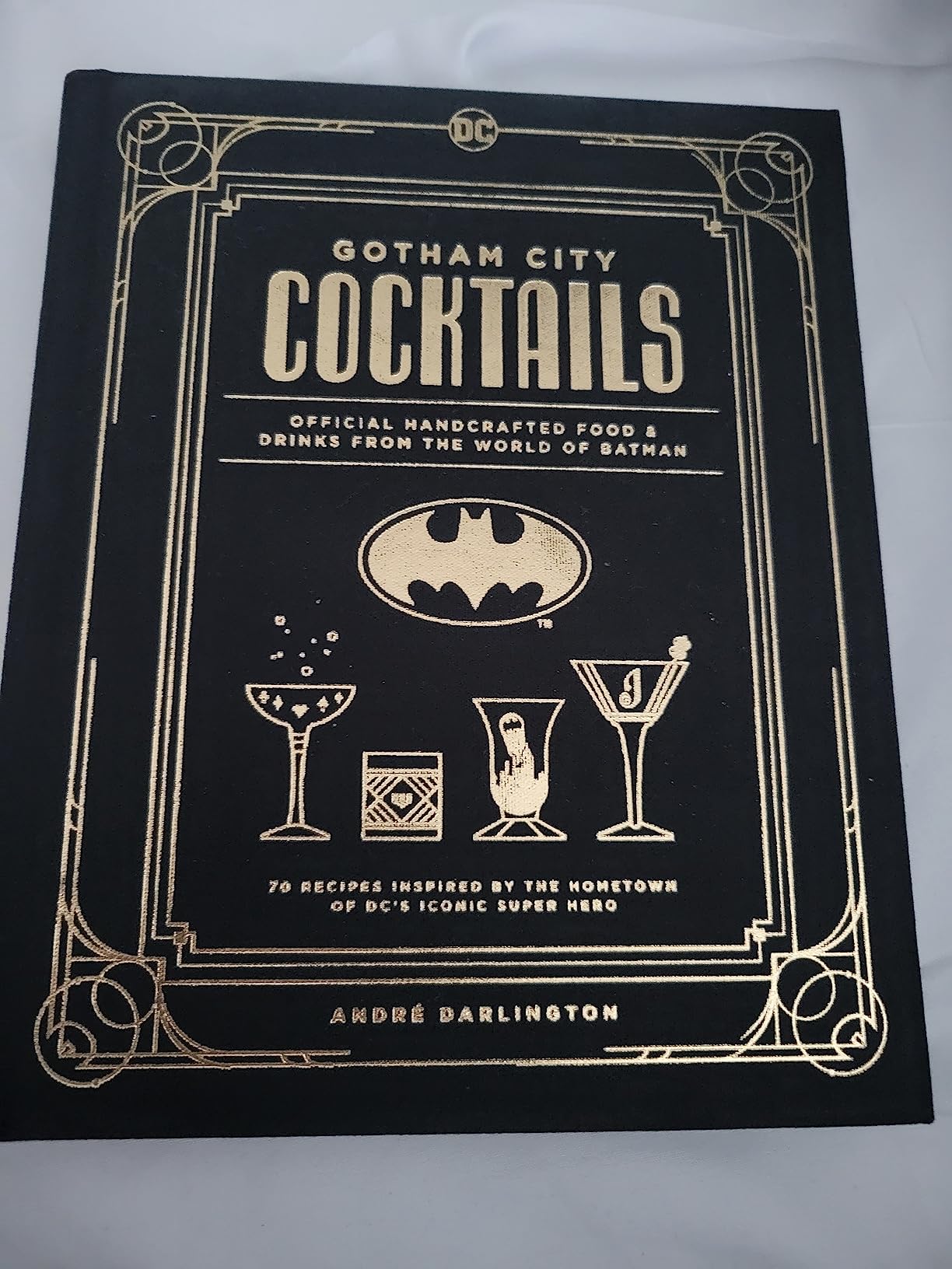 Gotham City Cocktails: Official Handcrafted Food & Drinks From the World of Batman customer photo 2