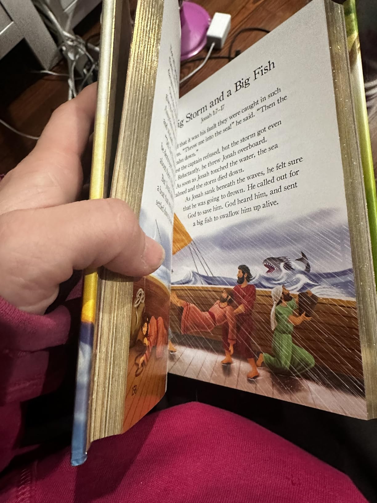 365 Bible Stories and Prayers Padded Treasury - Gift for Easter, Christmas, Communions, Baptism, Birthdays (Little Sunbeams) customer photo 2