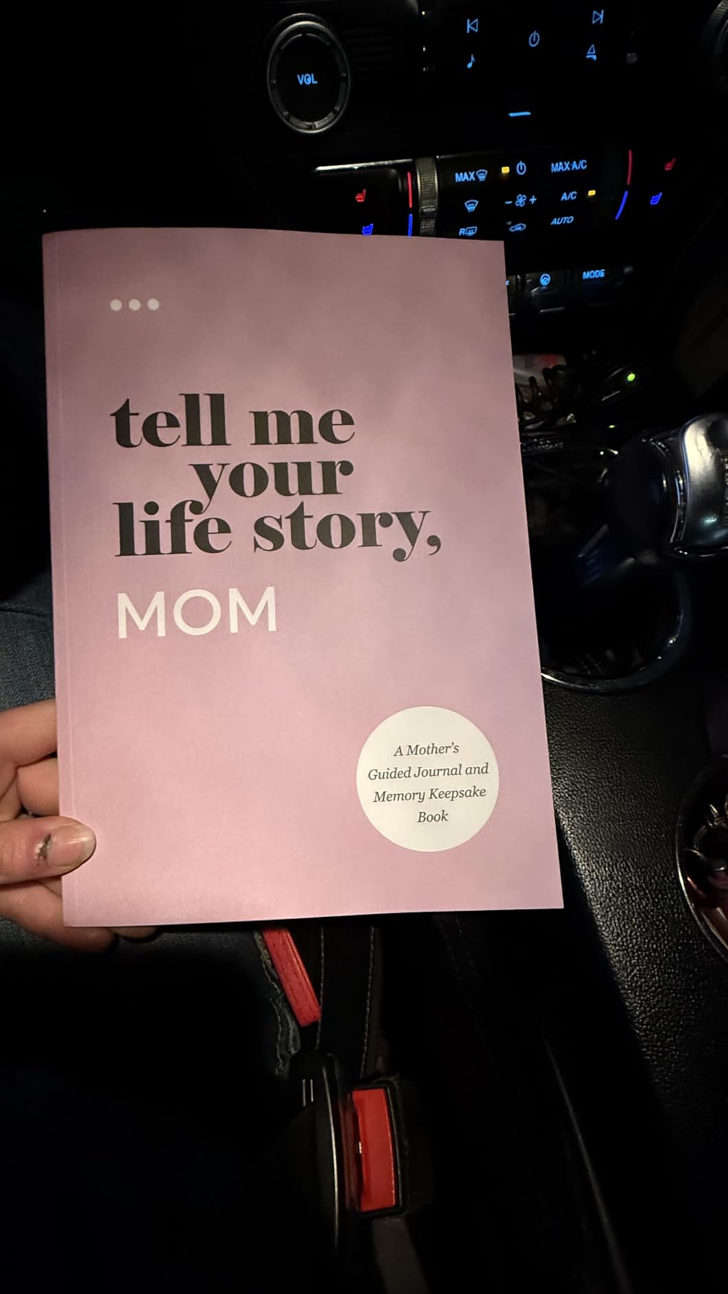 Tell Me Your Life Story, Mom: A Mother's Guided Journal and Memory Keepsake Book (Tell Me Your Life Story Series Books) customer photo 2