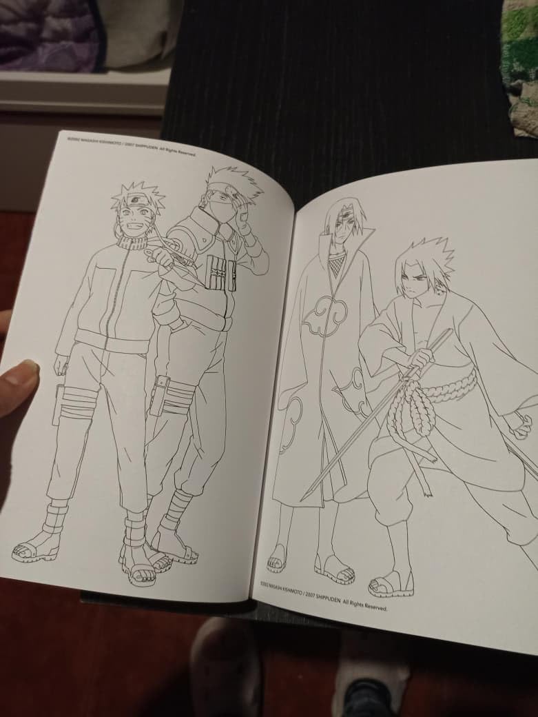 NARUTO SHIPPUDEN: The Official Coloring Book customer photo 1
