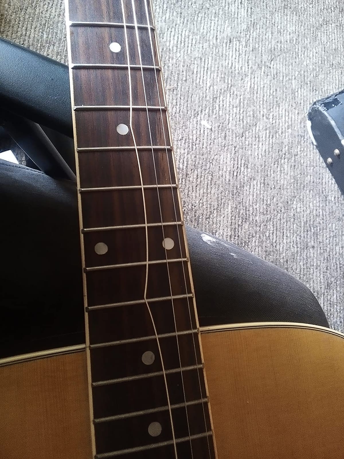 Elixir Strings, Acoustic Guitar Strings, 80/20 Bronze with NANOWEB Technology, Longest-Lasting Bright and Focused Tone, 6 String Set, Light 12-53 customer photo 1