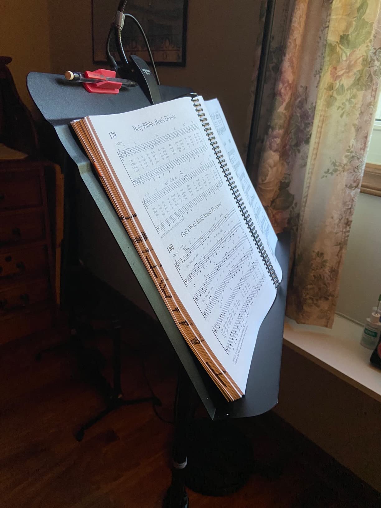 Manhasset Music Stand for Sheet Music - 48 Symphony Model - Made in the USA customer photo 1