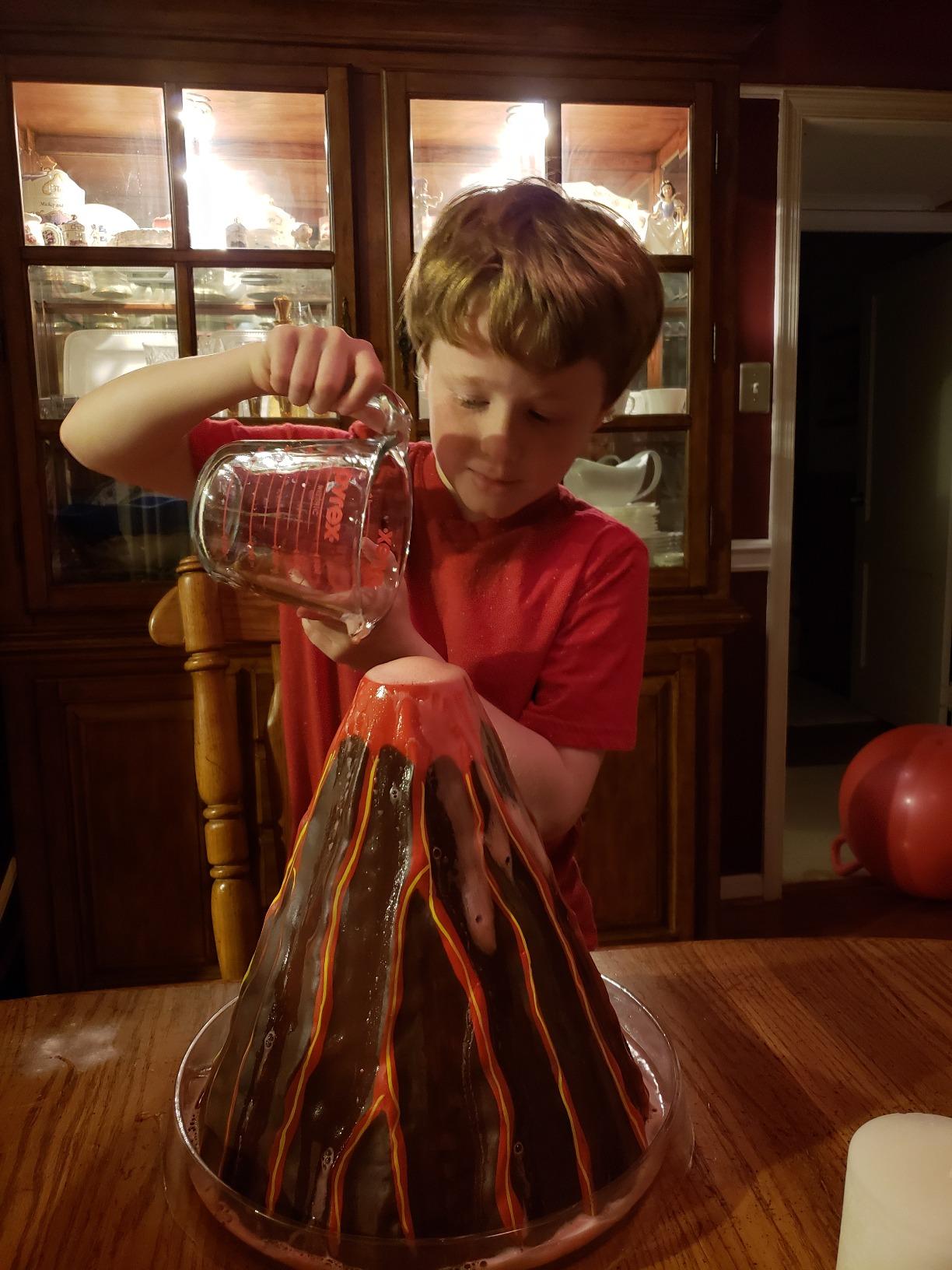 Learning Resources Erupting Volcano Model customer photo 1