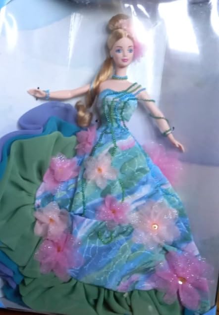 Mattel Water Lily Barbie Doll Claude Monet Limited Edition (1997) customer photo 2