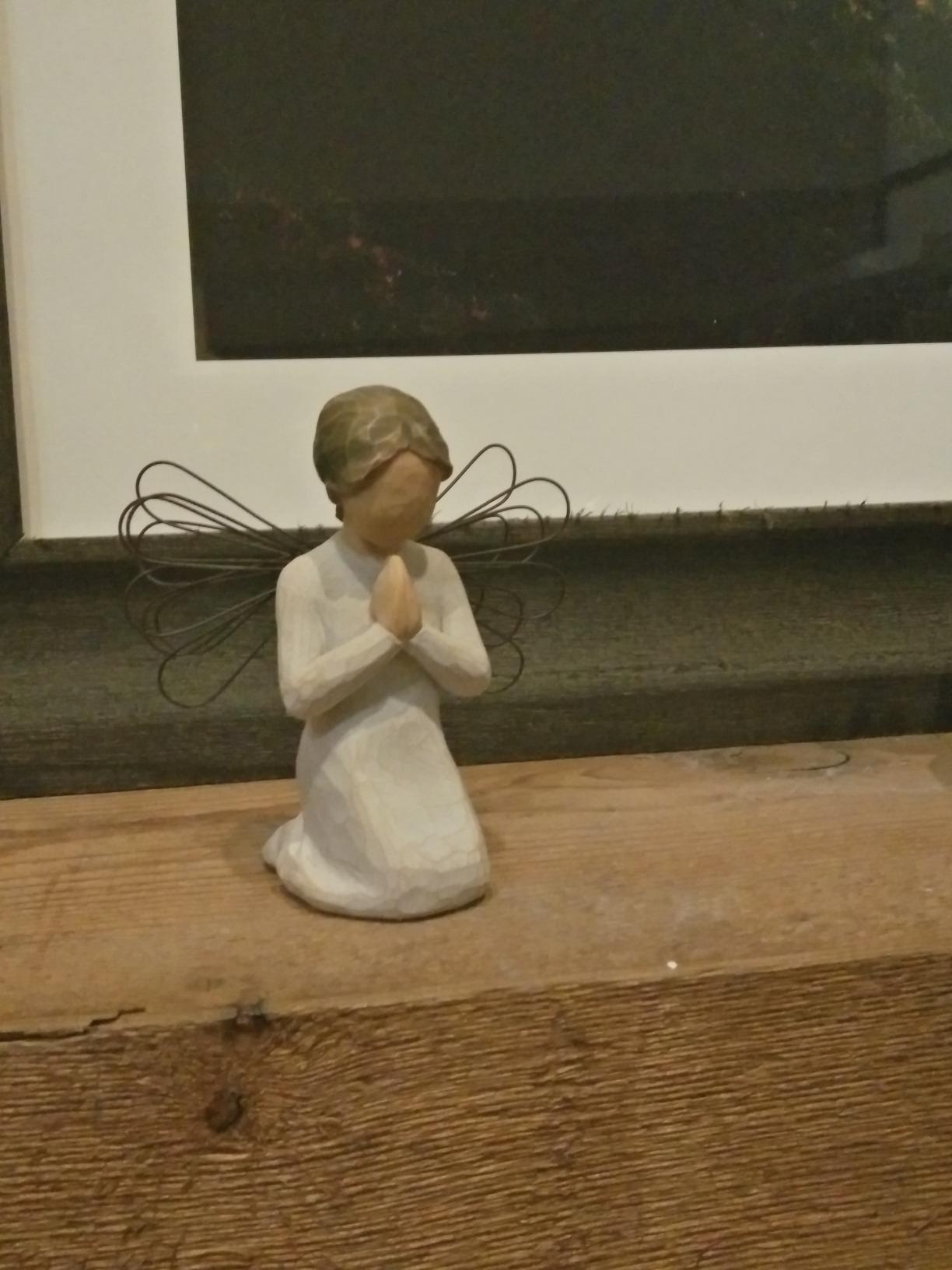 Willow Tree Angel of Prayer, Sculpted Hand-Painted Figure customer photo 1
