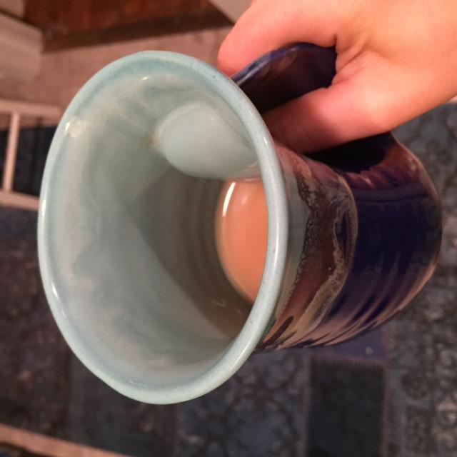 Clay in Motion Hand Warmer Coffee Mug - Handmade Coffee Mug With Comfortable Handle Contoured Pocket Hand Warming Ceramic Coffee Mug - Proudly Made in USA - Right Handed - 14 Oz - Mossy Creek customer photo 1
