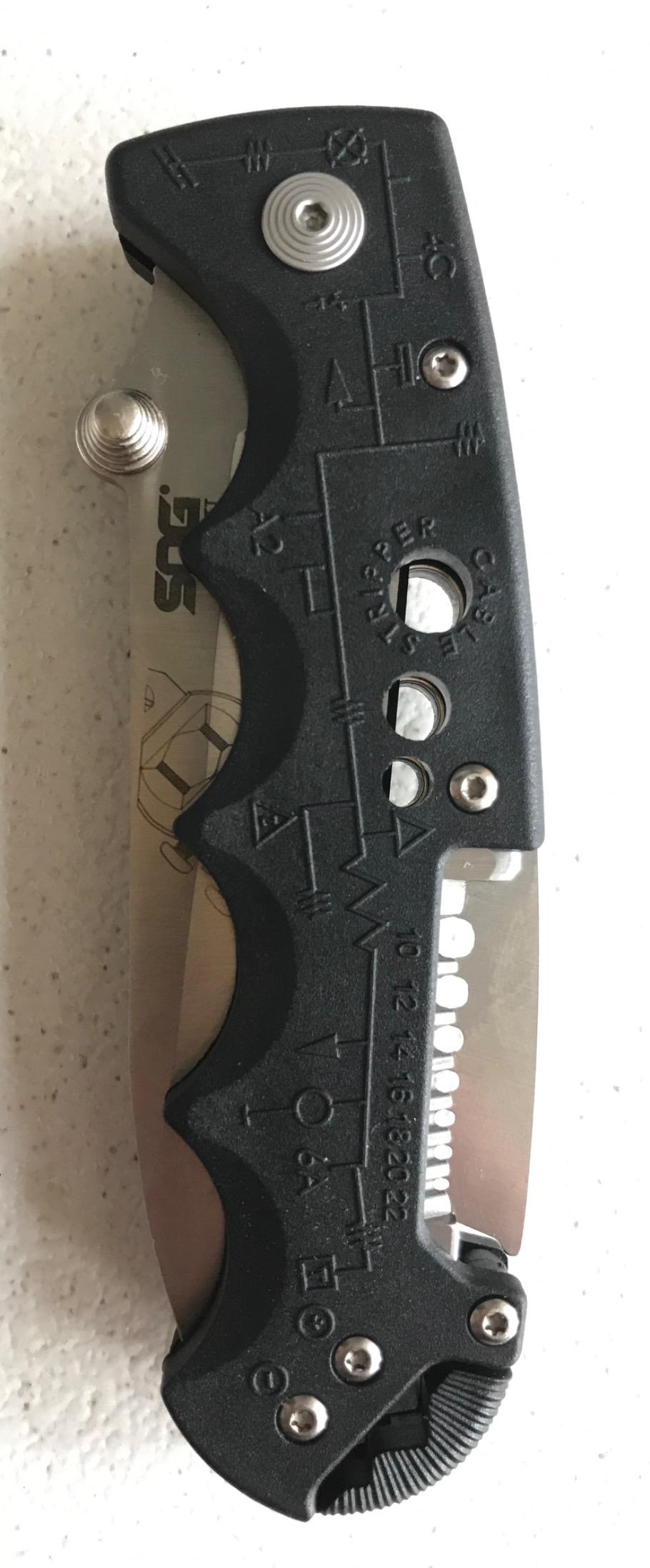 SOG Kilowatt Electricians Pocket Knife with Wire Stripping Multi-Tool and 3.4 Inch AUS-8 Blade customer photo 1