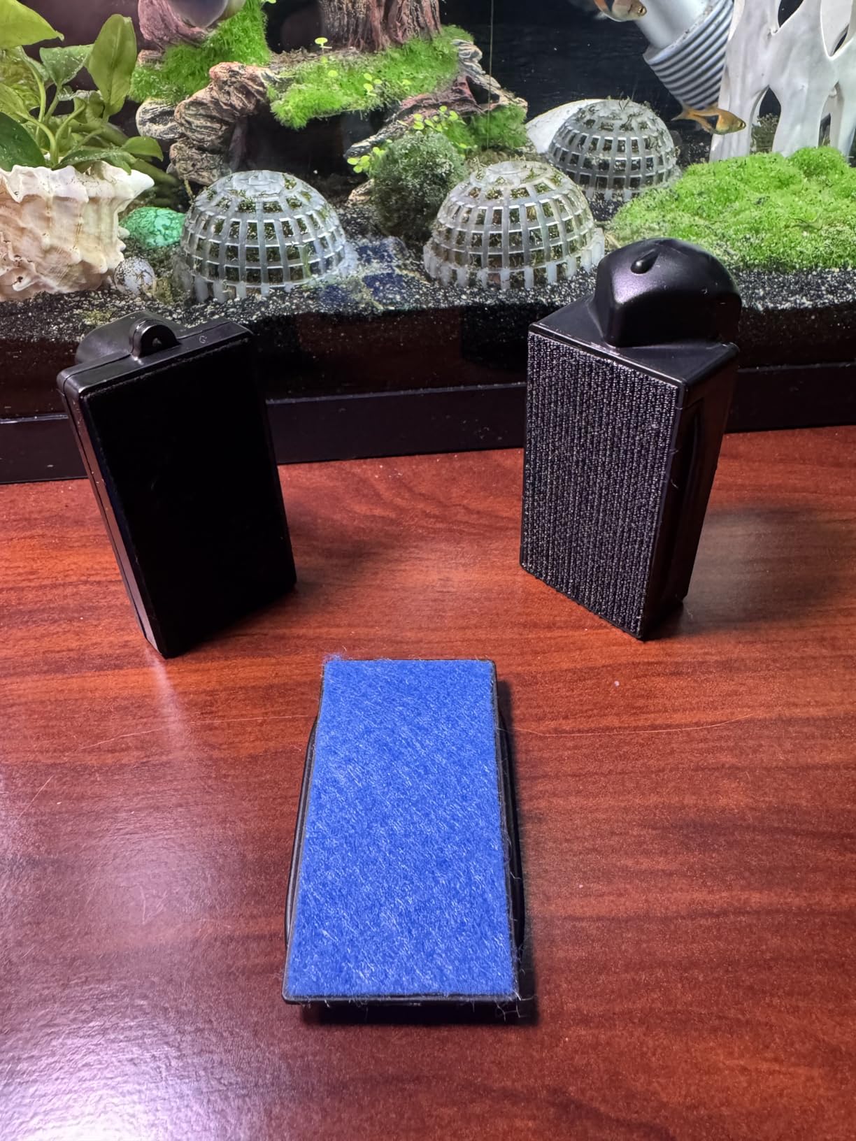 Aqueon Aquarium Algae Scraper, Fish Tank Magnetic Glass Cleaner for Glass/Acrylic, Small customer photo 2