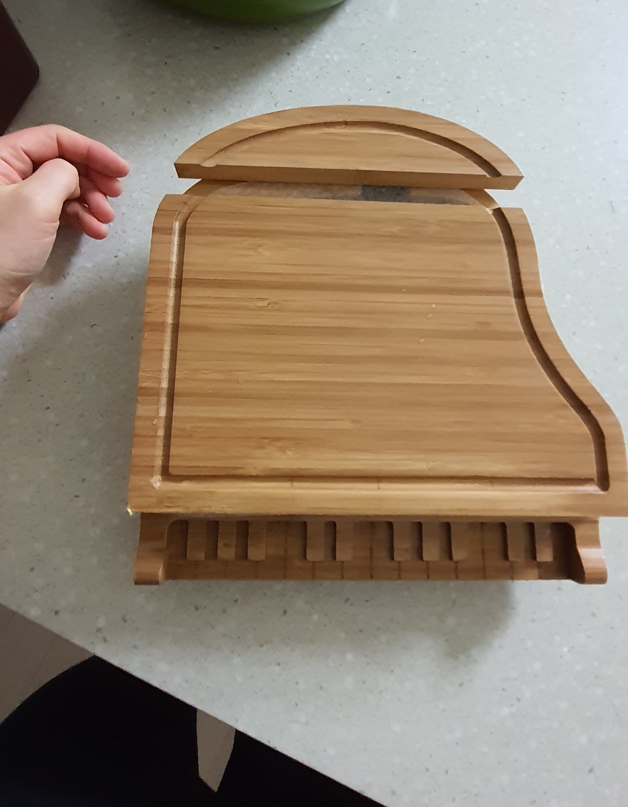 PICNIC TIME Piano Cheese Board & Knife Set, Novelty Charcuterie Board Set with Stainless Steel Tools Housed in Piano Case Under the Lid, Swivel-Open Serving Platter, and Charcuterie Set, (Parawood) customer photo 2