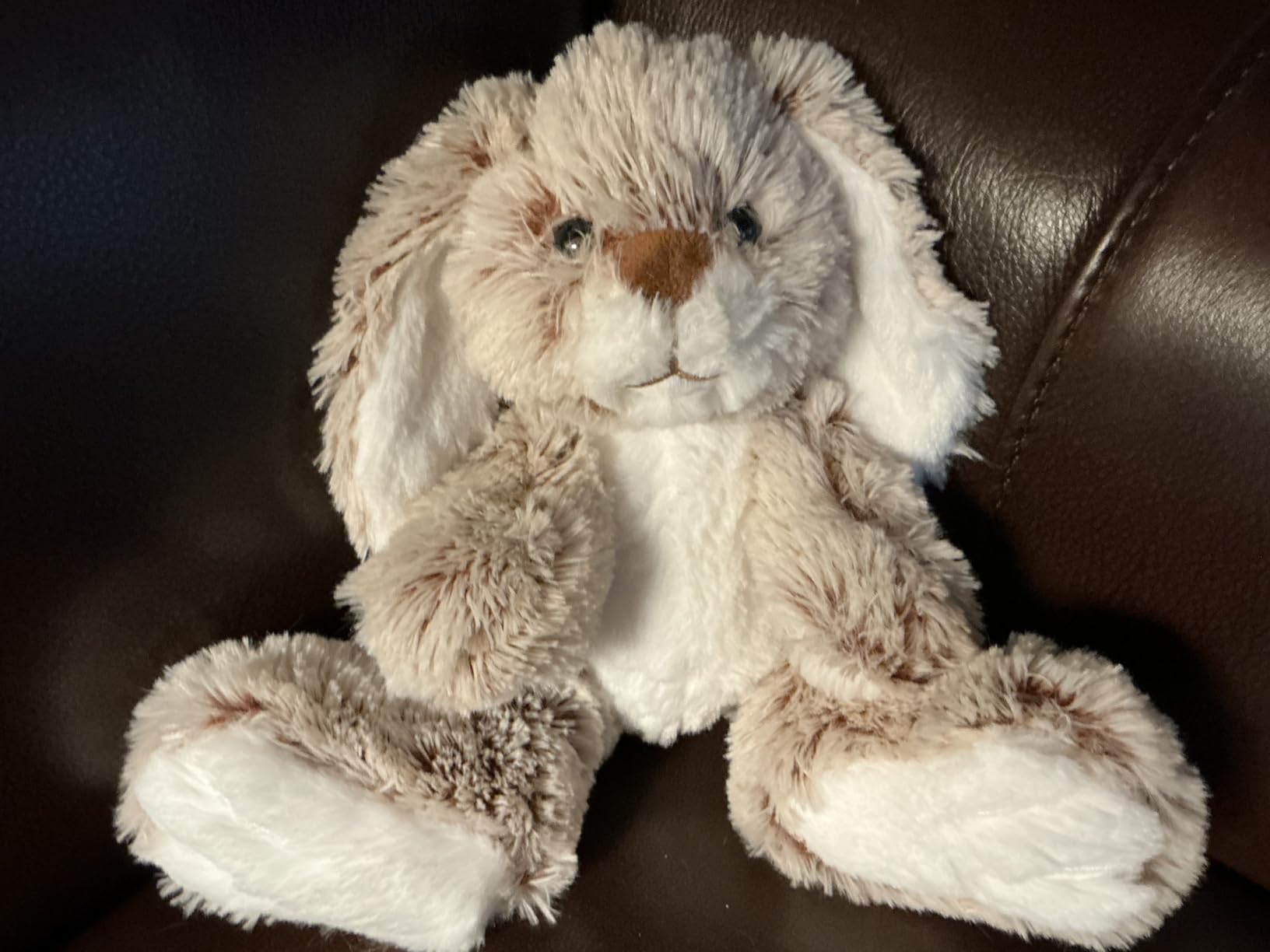 Melissa & Doug Burrow Bunny Stuffed Animal Plushie with Big Feet, Floppy Ears & Fluffy Tail, Adorable Pretend Play Toddler Toys for Girls & Boys 3+ customer photo 1