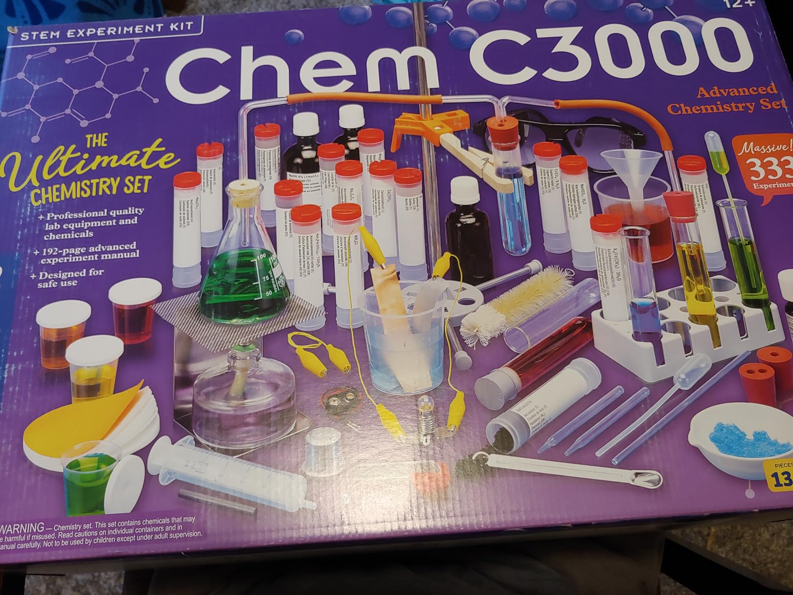 Thames & Kosmos 640132 Chem C3000, Chemistry Set, Includes Components From The Thames and Kosmos C2000 Plus Dozens of Additional Tools and Chemicals, 333 Experiments, 103 Pieces, Experiment Kit, 12+ customer photo 1