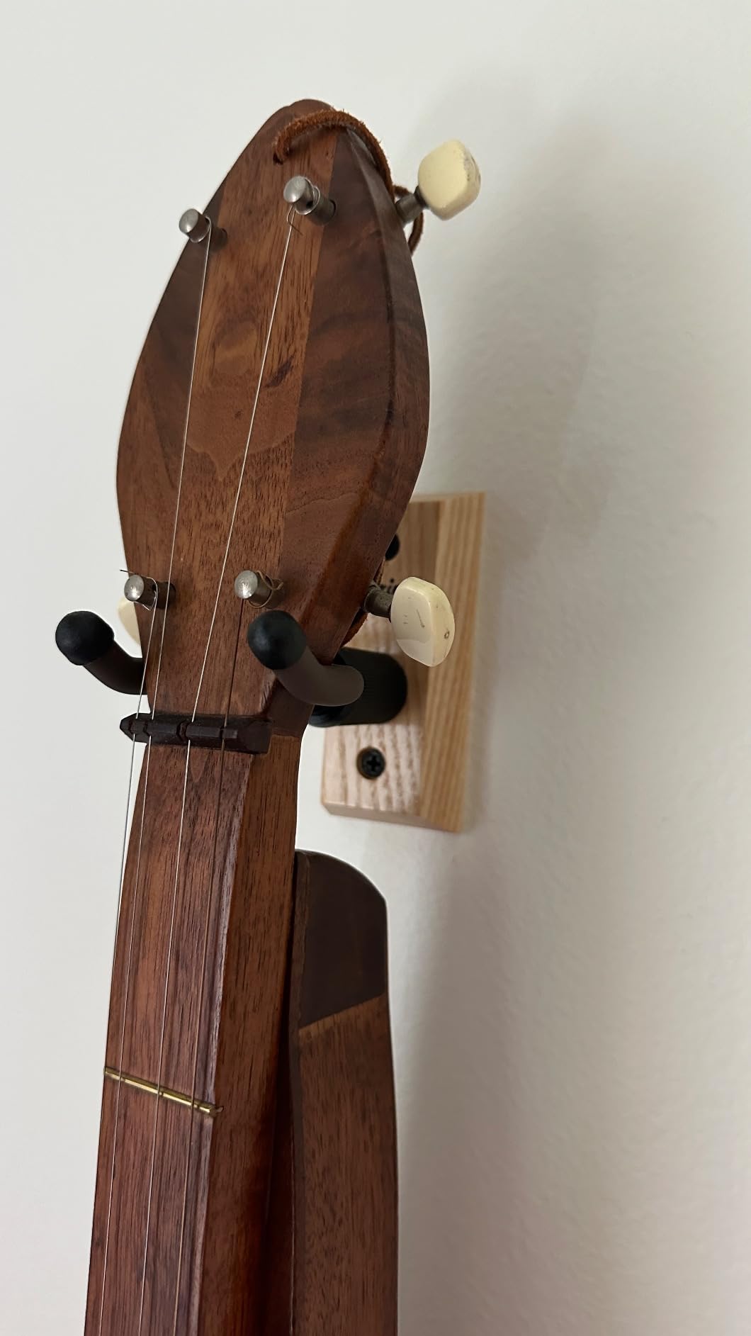 String Swing Ukulele Wall Mount Stand - Black Walnut Hardwood CC01UK-BW customer photo 2