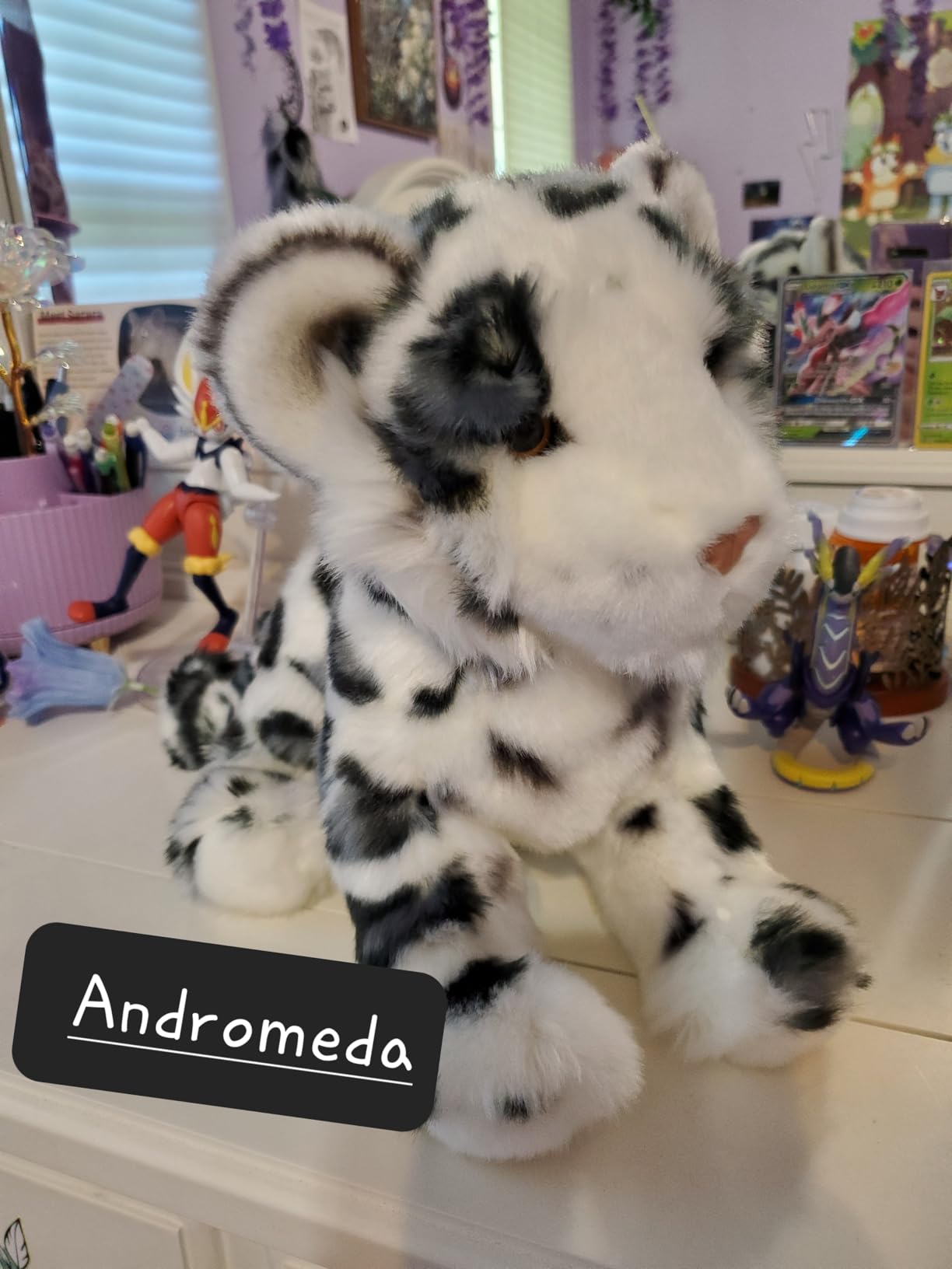 Douglas Irbis Snow Leopard Cub Plush Stuffed Animal | 14-Inch Long customer photo 1
