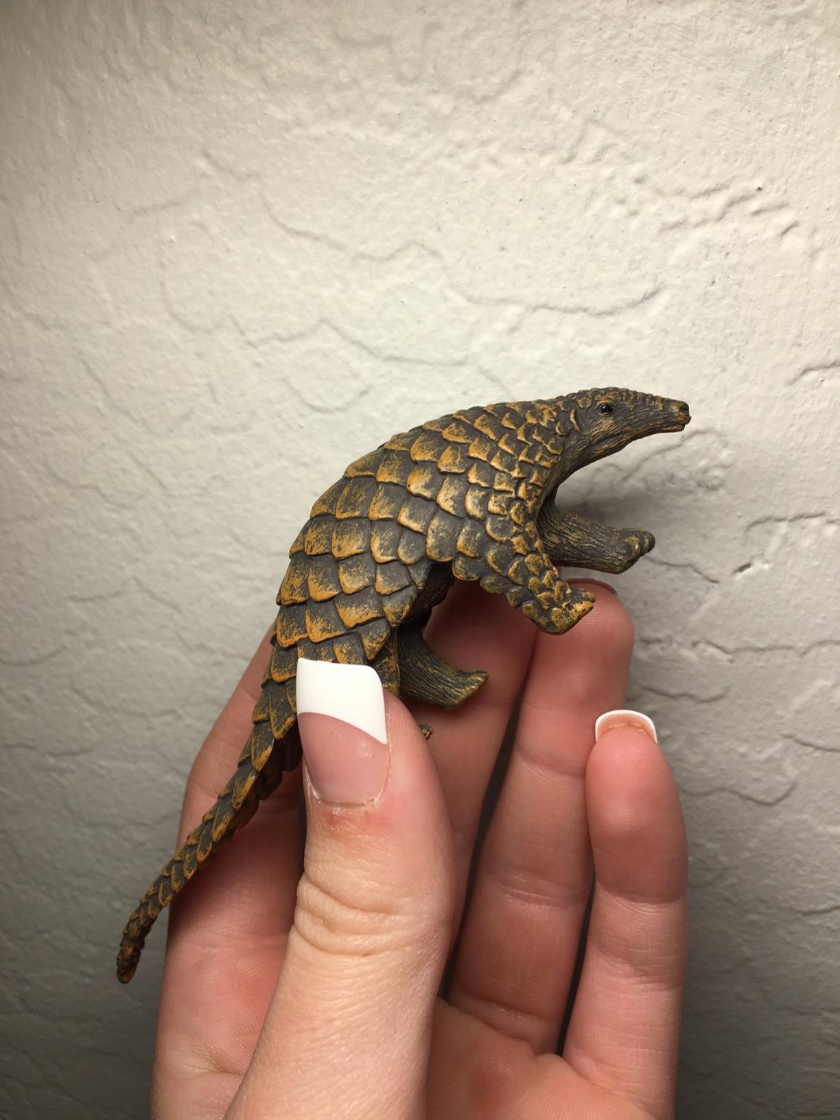 MOJO Indian Pangolin Toy Figure customer photo 1