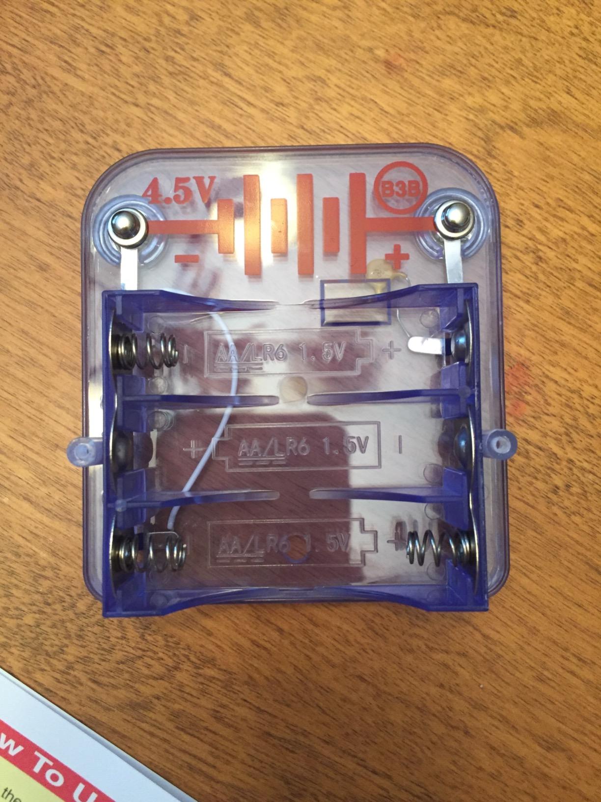 Snap Circuits Beginner, Electronics Exploration Kit, Stem Kit for Ages 5-9 (SCB-20) customer photo 1