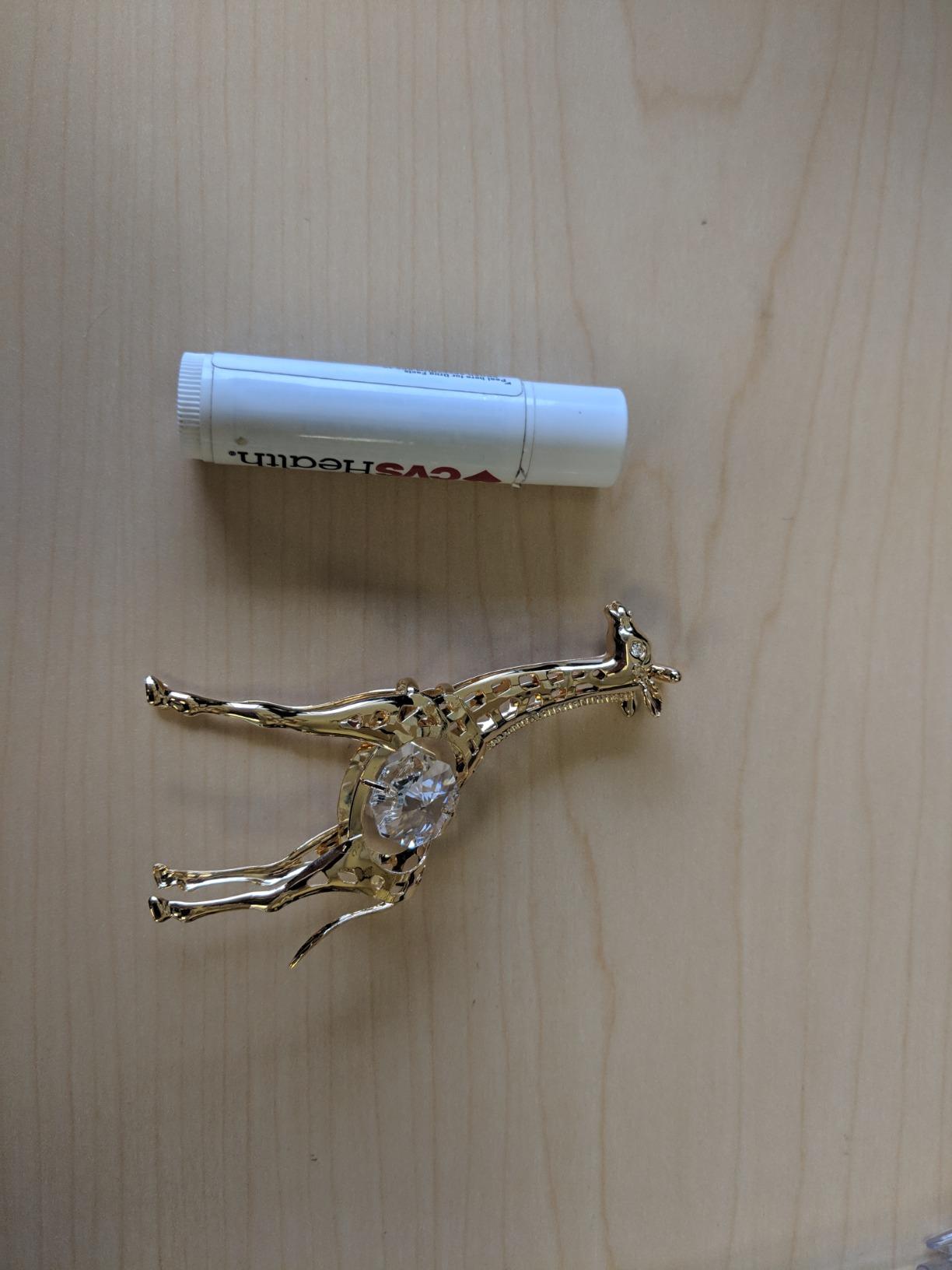 Matashi 24K Gold Plated Giraffe Ornament, Crystal Studded Tabletop Figurine | Unique Gift for Mother's Day, Valentine's Day, Christmas Gift for Mom, Daughter, Grandma customer photo 2