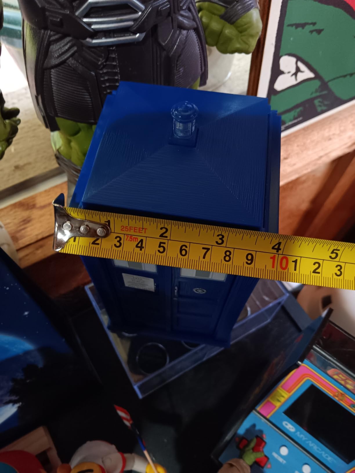 Doctor Who Electronic Tardis Talking Money Bank - Features Speech & Sound Effects, Flashing Lantern Light & Opening Front Doors customer photo 1