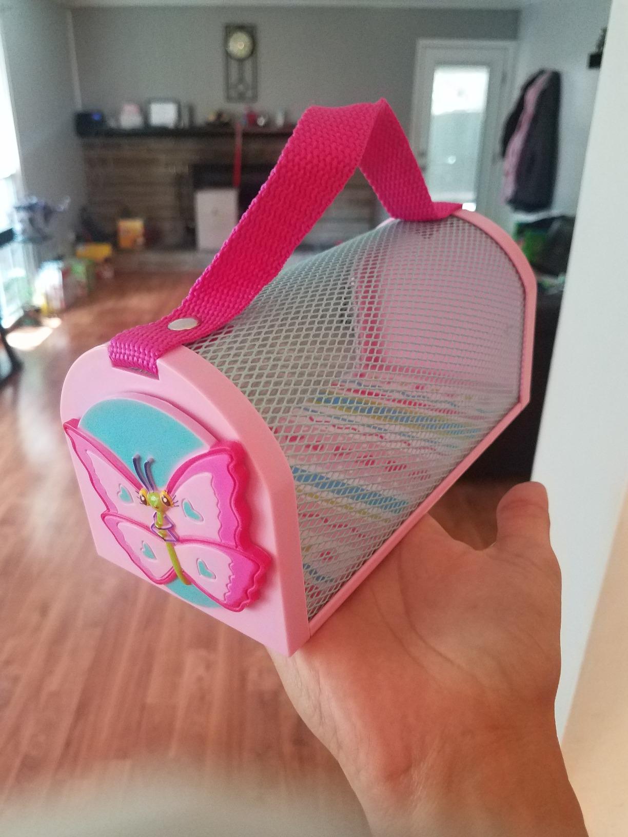 Melissa & Doug Sunny Patch Cutie Pie Butterfly Bug House Toy with Carrying Handle and Easy-Access Door customer photo 2
