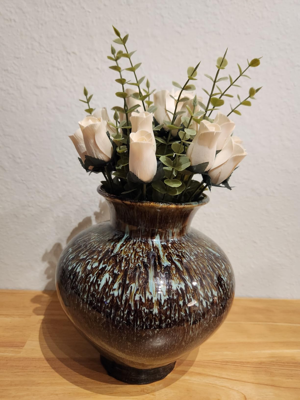 Aariel's Attic 24 Beautiful Realistic Ivory White Wooden Roses, 14th Anniversary Ivory Theme Gift customer photo 2
