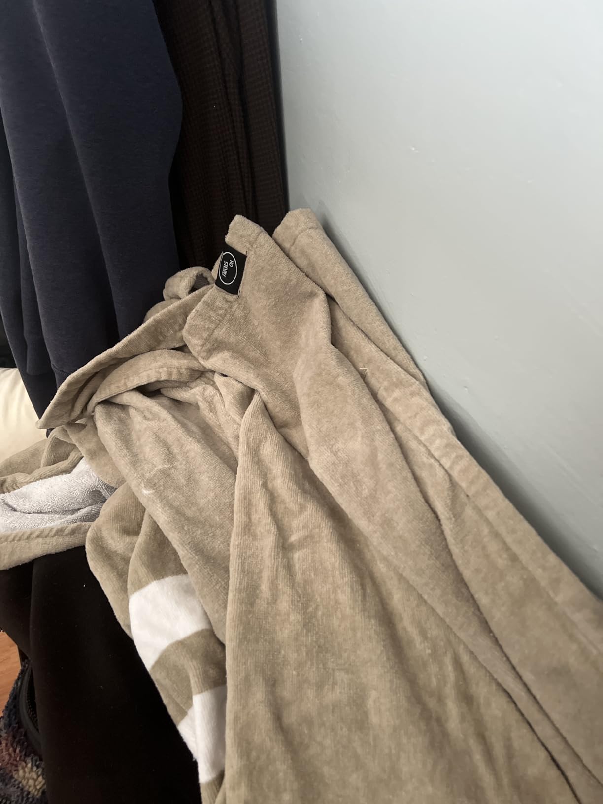 Ho Stevie! Surf Poncho - Warm and Soft - Easily Change in/Out of Wetsuit Without Towel Falling Down customer photo 2