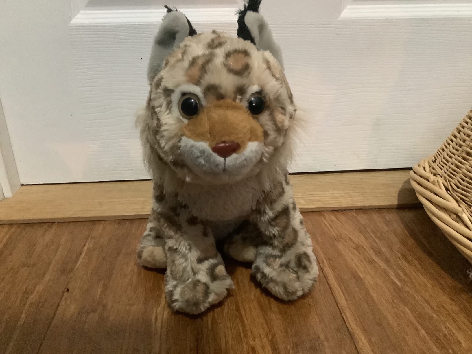 Wild Republic Cuddlekins Lynx Stuffed Animal Plush, 12-Inch customer photo 2
