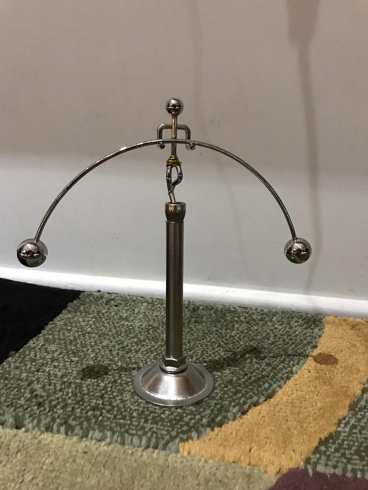 Sunnytech Steel Balance Plane Physics Toy Kinetic Art Balance Toy Balancing Decompressive Science Home Office Toy for Desk Decor WJ066 customer photo 1