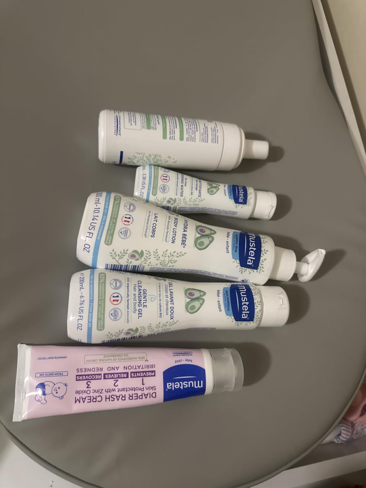 Mustela Newborn Arrival Gift Set - Baby Skincare & Bath Time Essentials - Natural & Plant Based - 5 Items Set customer photo 1