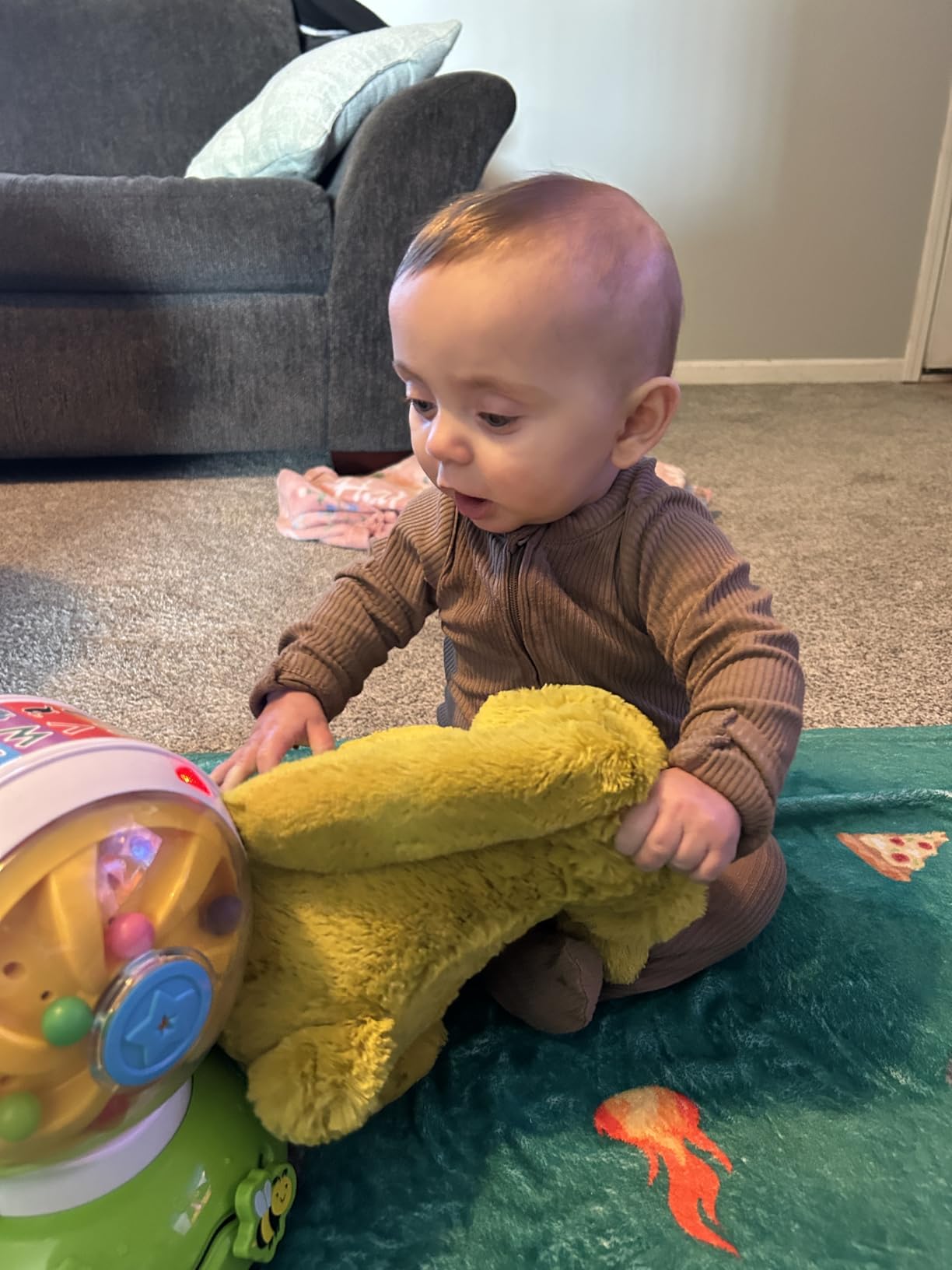 LeapFrog Spin and Sing Alphabet Zoo - Interactive Learning Toy customer photo 1