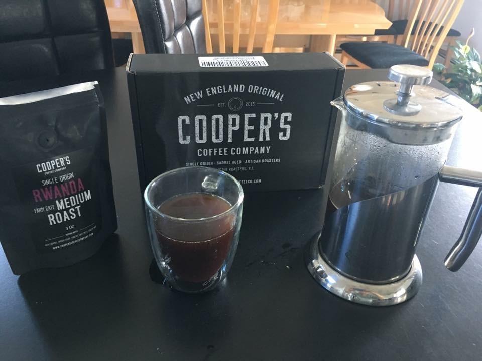 Gourmet Coffee Sampler Gift Box Set, Roasted Coffee Beans, Sumatra Dark, Kenya AA Medium-Dark, Rwanda Medium, Natural Ethiopian Light, Whole Bean, 4 Bags, 16 oz Total customer photo 2