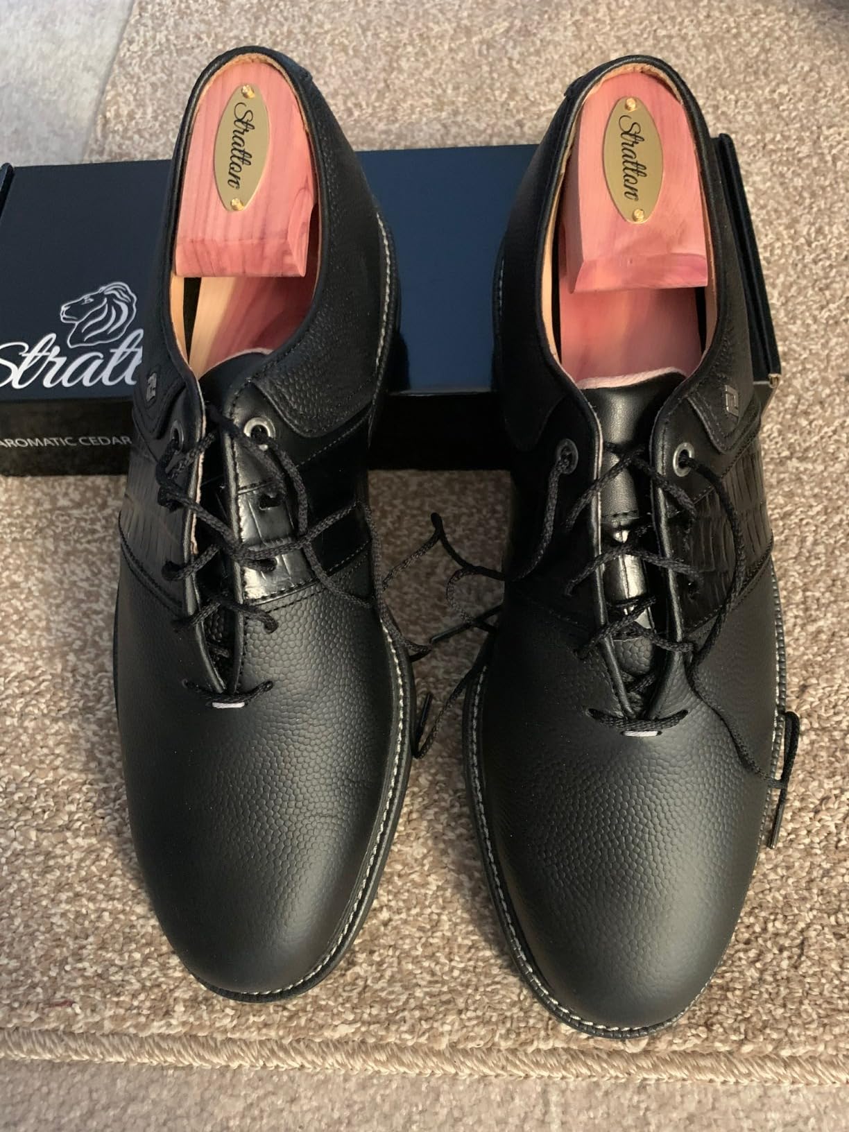 Cedar Shoe Tree - Shoe Trees for Men & Women, Sneakers, Widener & Shaper | GROWN IN USA customer photo 1