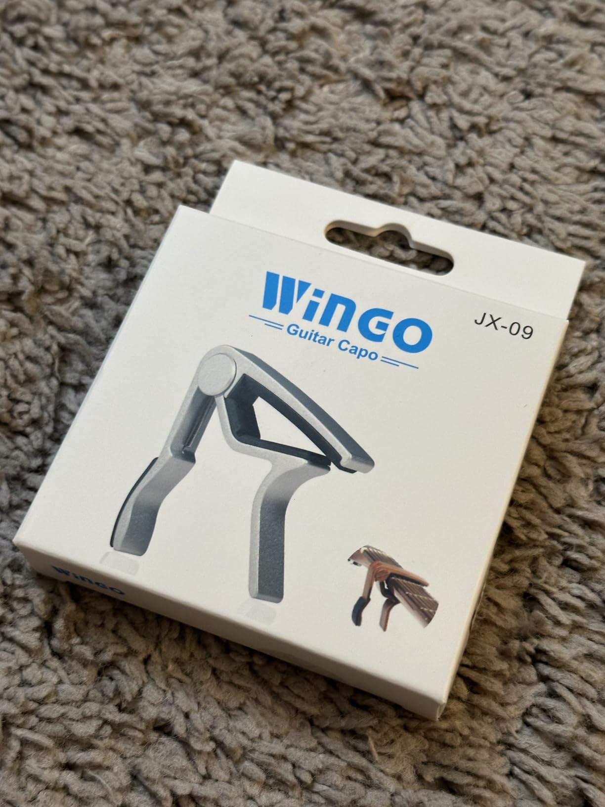 WINGO Guitar Capo for Acoustic and Electric Guitars - Rosewood Color with 5 Picks customer photo 2