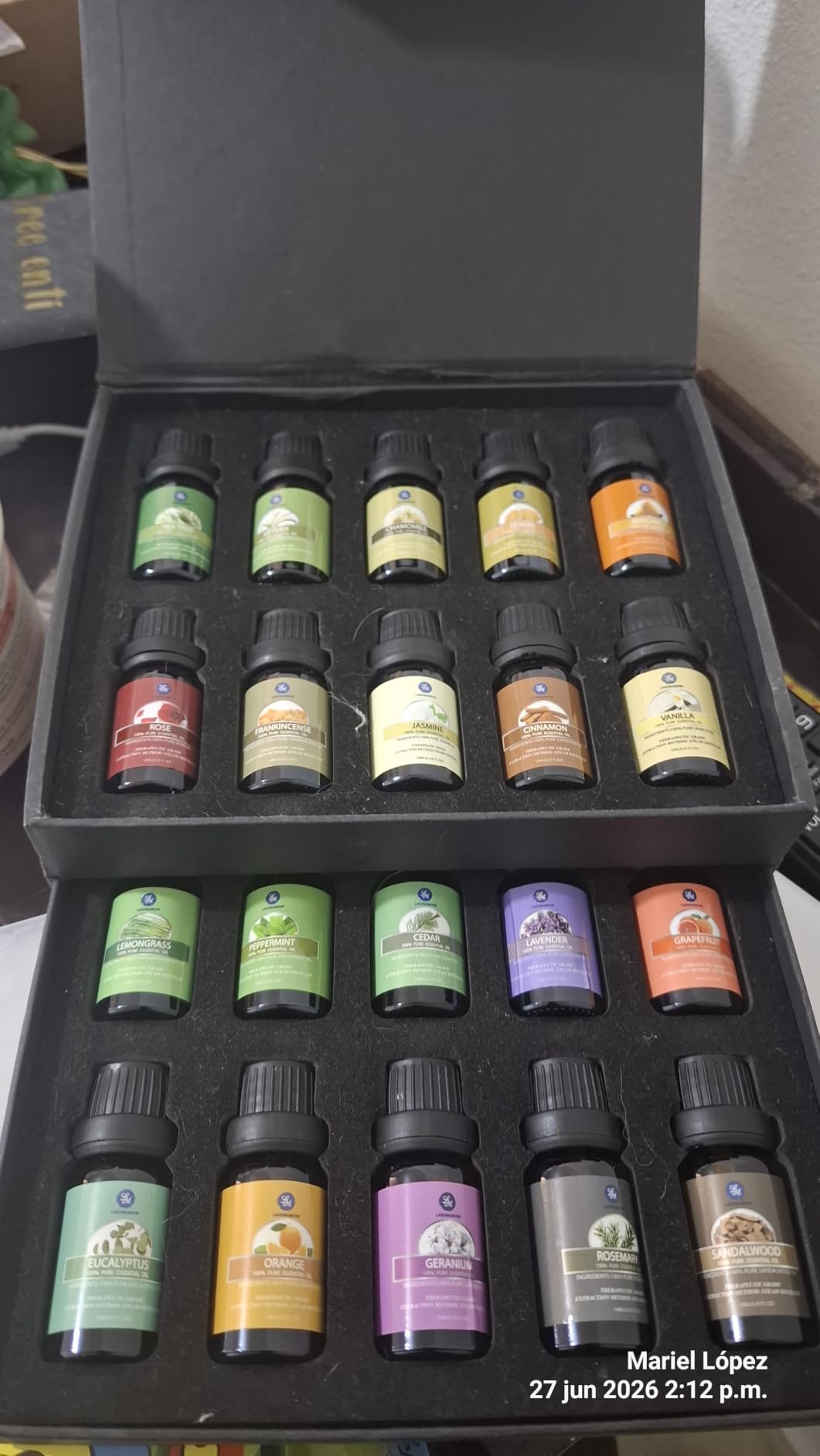Lagunamoon Essential Oils Set, Top 20 Gift Set Oils for Diffusers, Humidifiers, Aromatherapy, Candle Making Scents customer photo 2