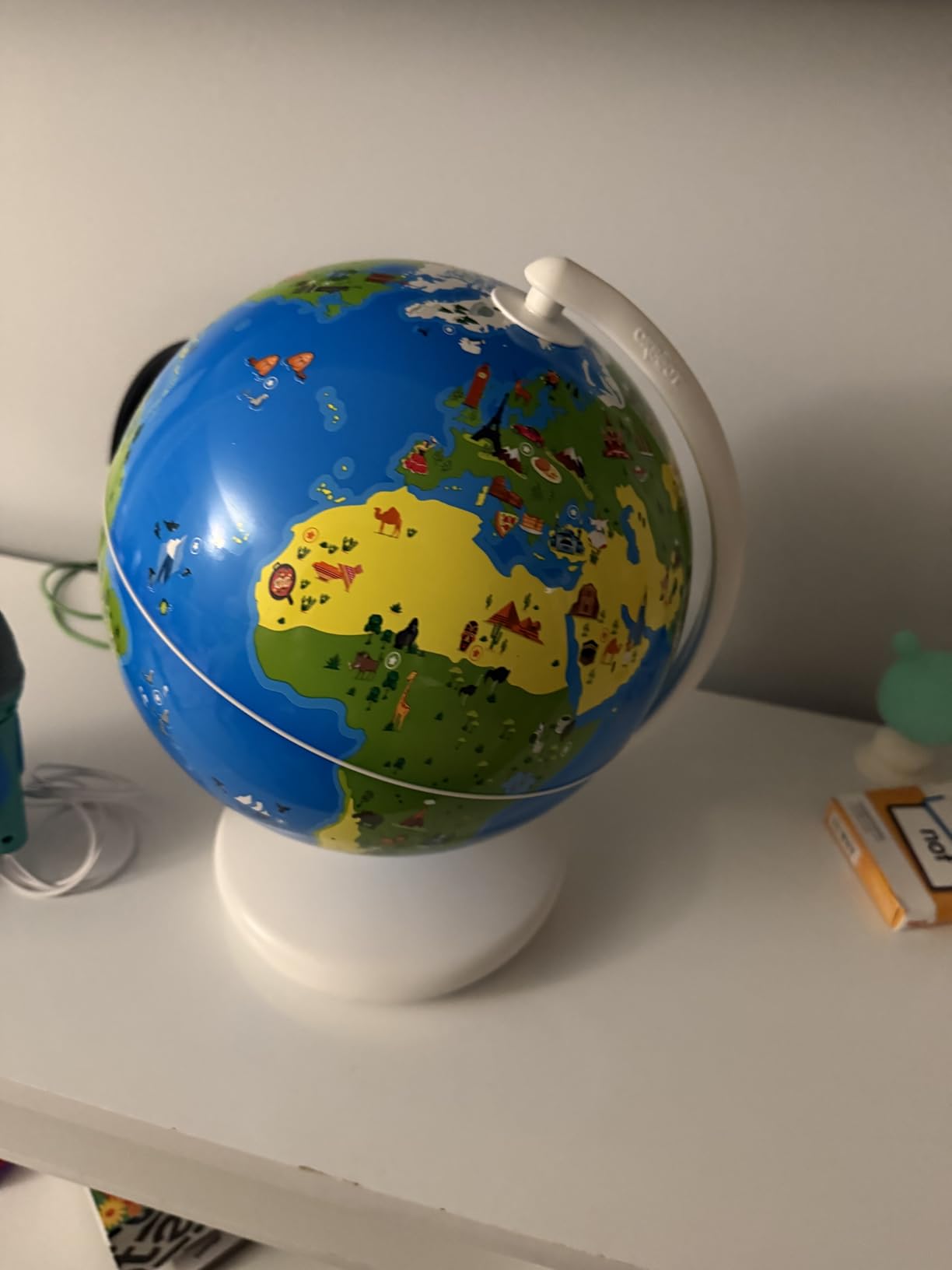 PlayShifu Orboot Earth - Interactive AR World Globe for Kids: 1000+ Facts on Animals, Places & Monuments | Tech-Powered STEM Learning Toy & Gift, Ages 4-10 customer photo 1