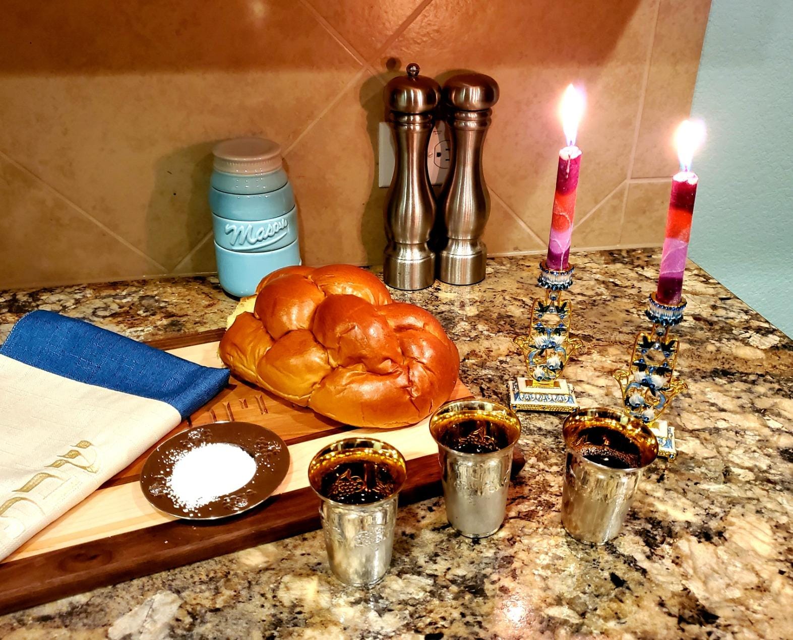 Matashi Shabbat Candlestick Holders Set of 2, Hand-Painted Gold-Plated | Blue and Ivory Hamsa with Star of David customer photo 2