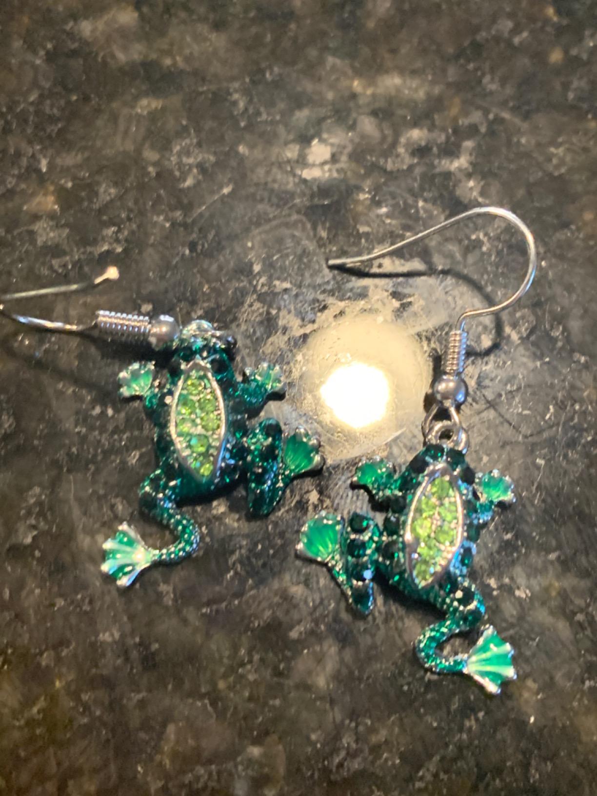 DianaL Boutique Beautiful Green Frog Pendant Necklace and Earrings Set 21