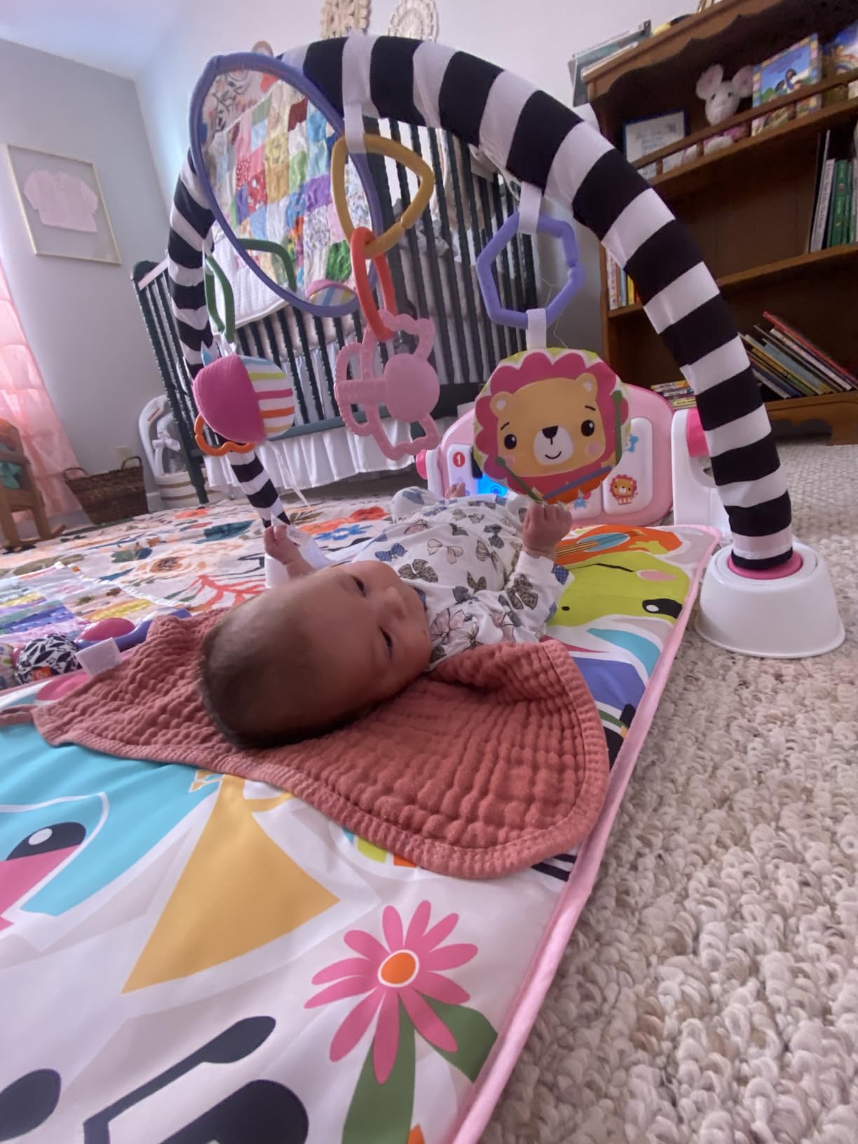 Fisher-Price Baby Playmat Deluxe Kick & Play Piano Gym for Learning & 2 Maracas Soft Rattles for Newborn to Toddler Play Ages 0+ Months customer photo 1