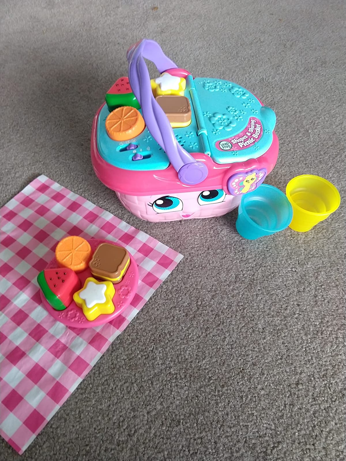 LeapFrog Shapes and Sharing Picnic Basket, Pink customer photo 2