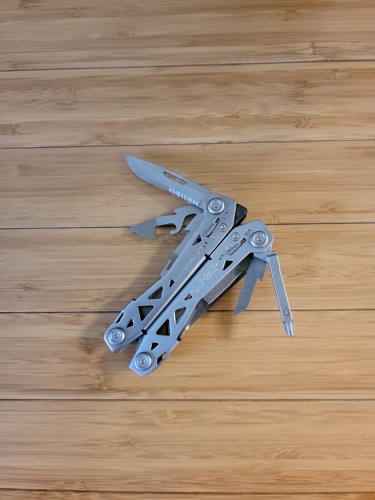 Gerber Suspension NXT 15-in-1 Multitool Pliers, EDC Knife, Stainless Steel customer photo 1