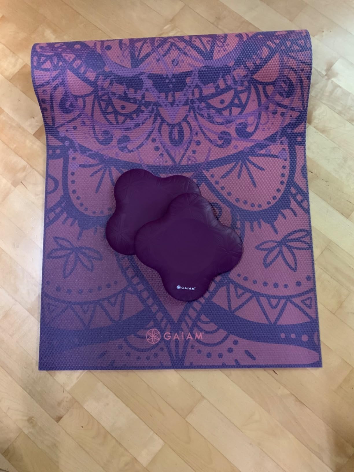 Gaiam Yoga Knee Pads Set of 2, Cushion for Knees & Elbows - Extra Cushioning, Non-Slip Back for Yoga, Pilates & Kneeling, Travel-Friendly customer photo 1