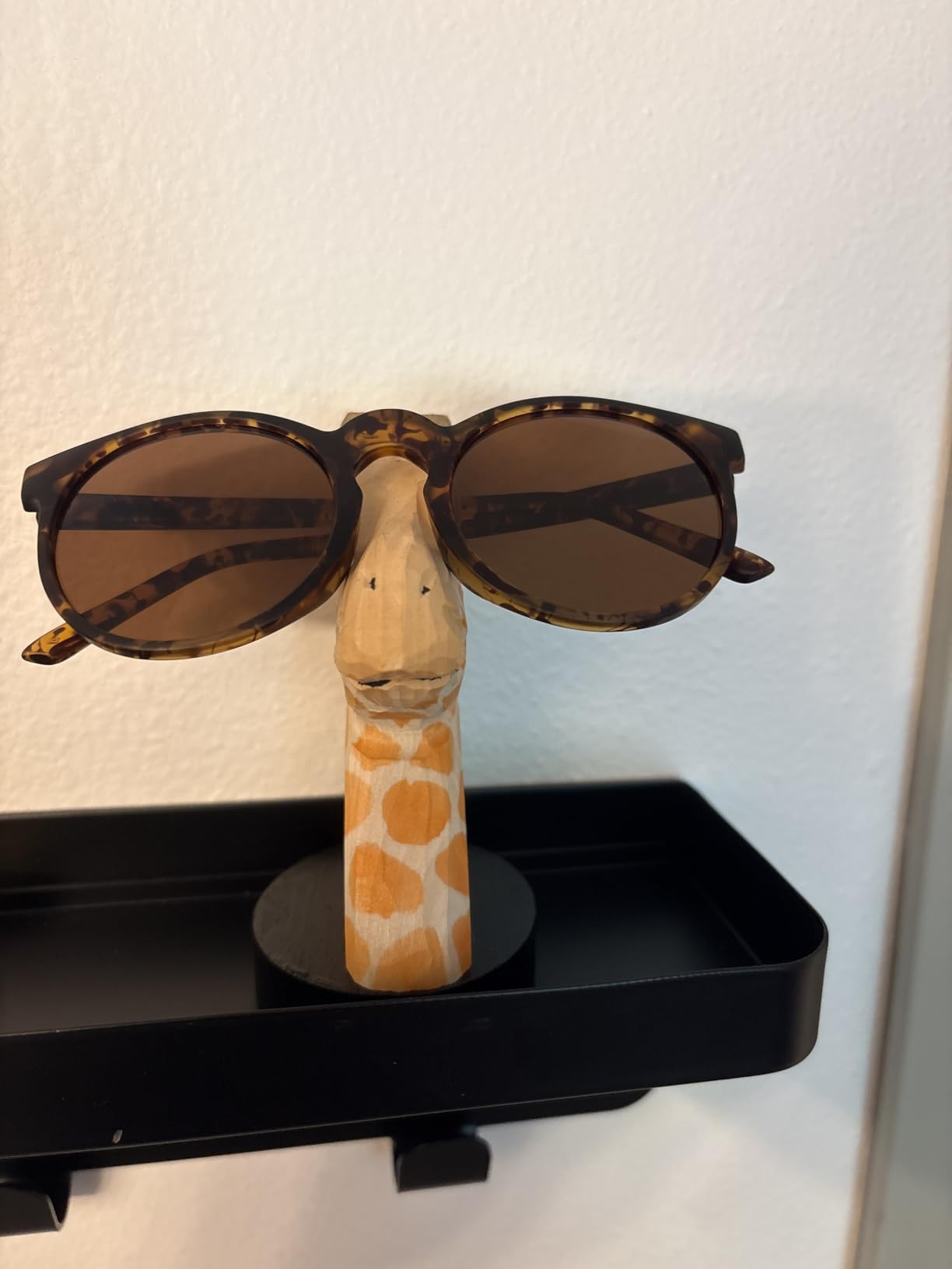 Handmade Wood Carving Eyeglasses Spectacle Holder Stand Sunglasses Display Rack Home Office Desk Decor Gift (Giraffe) customer photo 1