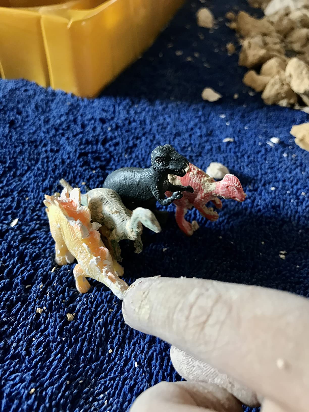 Dig a Dozen Dino Egg Kit for Kids - 12 Eggs & Surprise Dinosaurs | Dinosaur Toys Gift 3-12 Year Old - Science STEM Activities - Boy Toy Party Gifts for Boys & Girls - Basket Stuffers customer photo 1