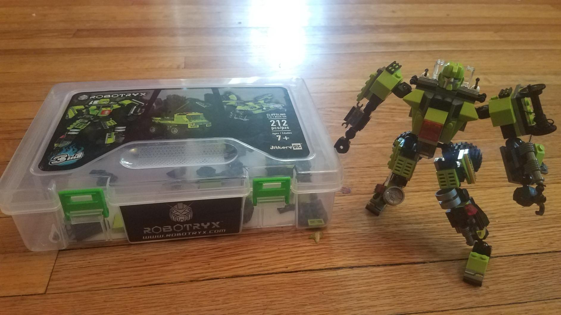 JITTERYGIT Mech Buildable Robot Glow in The Dark STEM Action Figure Toy Set, Cool Space Super Hero Christmas Birthday Gift, Xmas 3 in 1 Present DIY for Boys, Girls, Teen 6 7 8 9 10 Year Olds customer photo 2