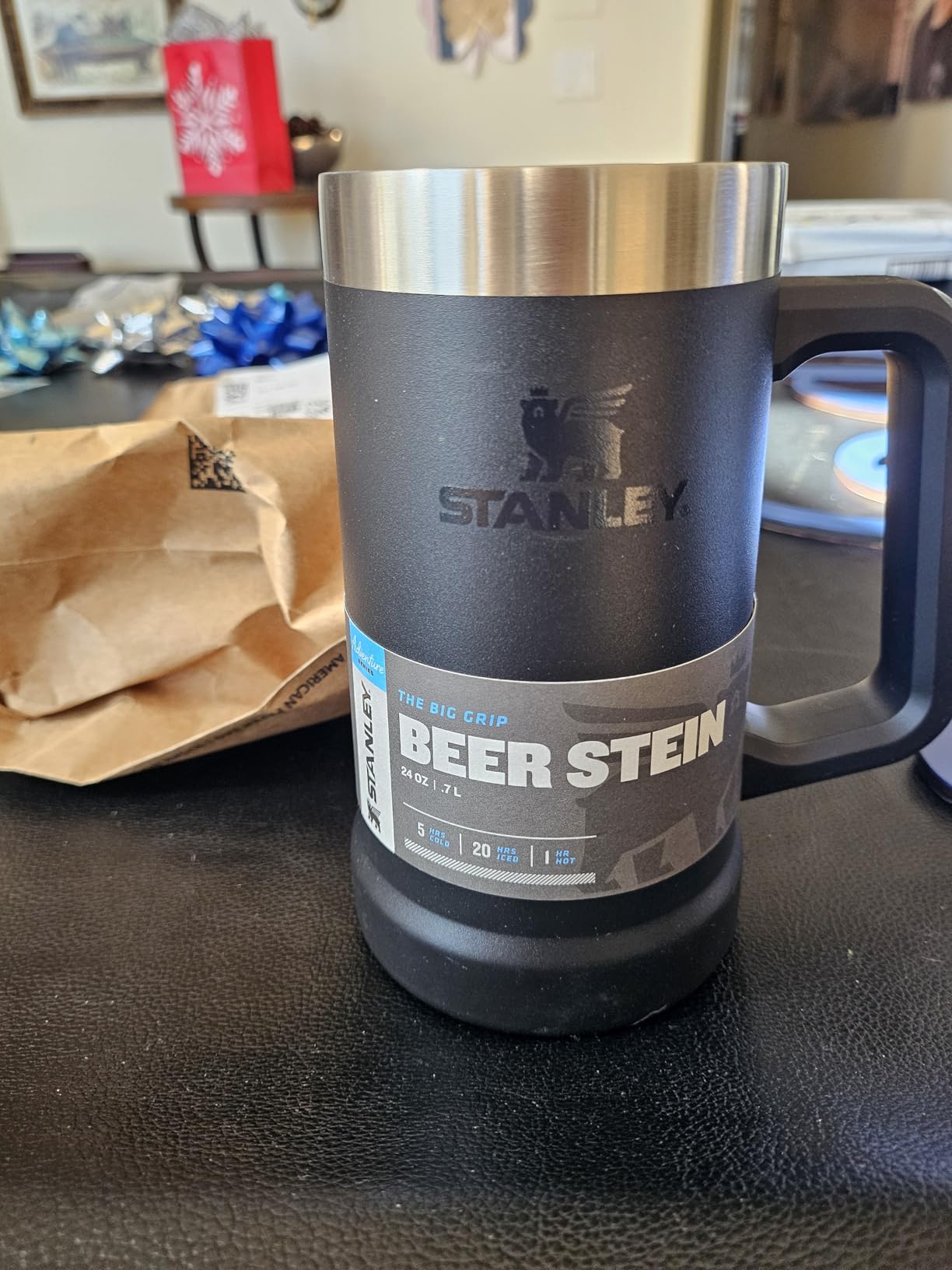 STANLEY Stay-Chill Beer Stein 24 oz | Heavy Duty Big Grip Handle | Beer Tumbler Drink Cup, Holds 2 Cans | Insulated Stainless Steel Party Mug | BPA-Free | Matte Black customer photo 2